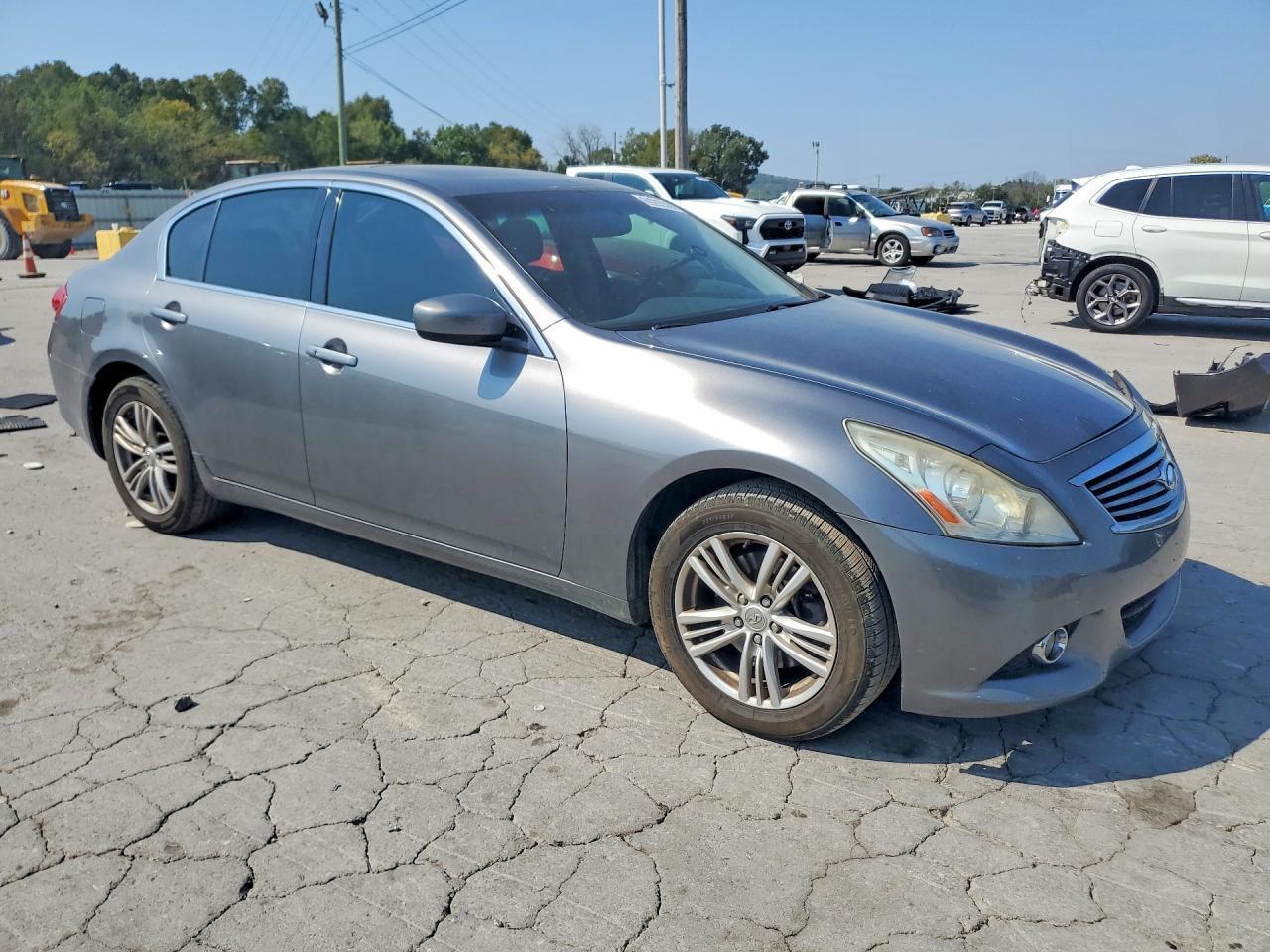 2011 Infiniti G25 Sedan X - Фото 4