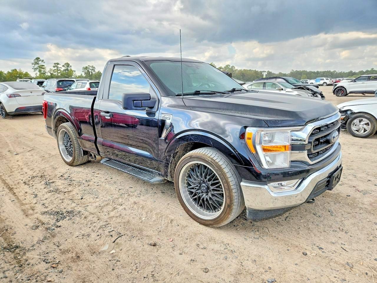 2022 Ford F150 - Image 4