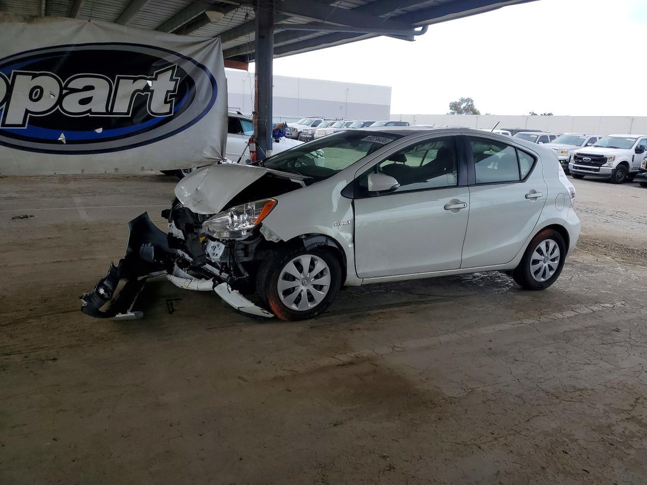 2014 Toyota Prius C Two