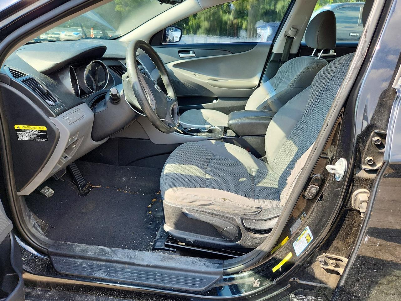 2014 Hyundai Sonata Gls - Image 7