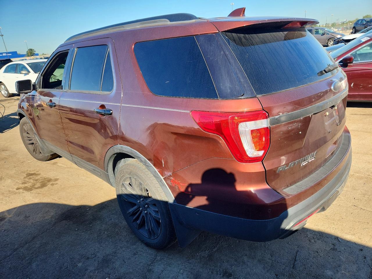 2016 Ford Explorer Platinum - Фото 2