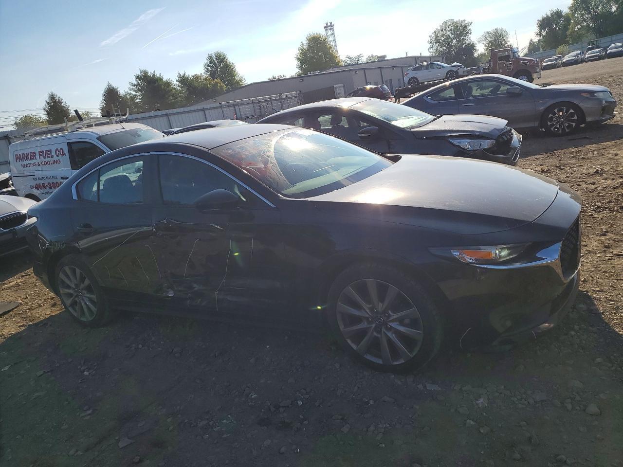 2021 Mazda 3 Select - Image 4