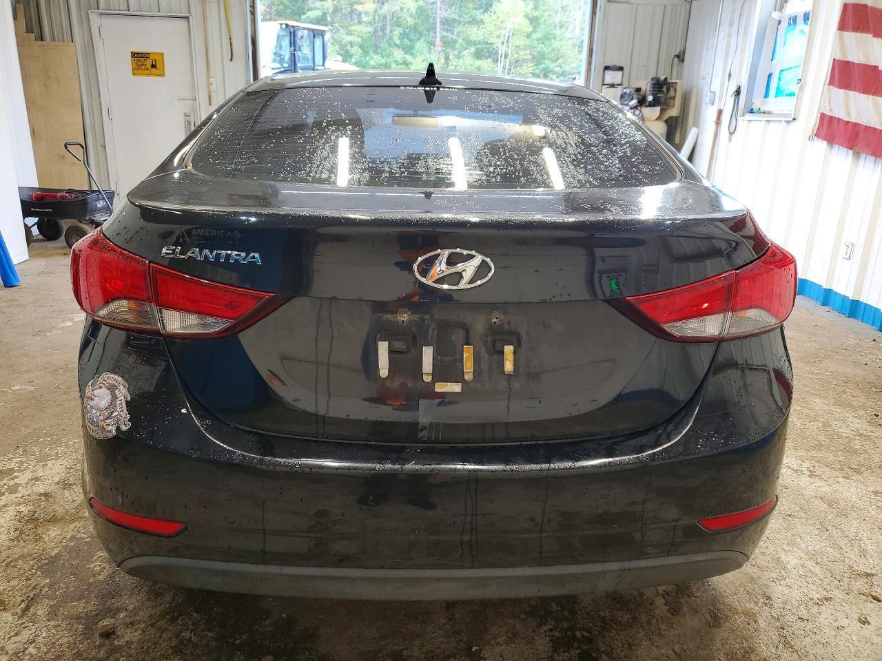 2014 Hyundai Elantra Se - Фото 6