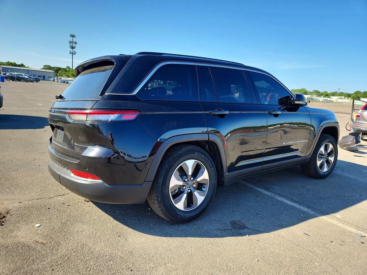 2023 Jeep Grand Cherokee Limited 4Xe - Фото 3