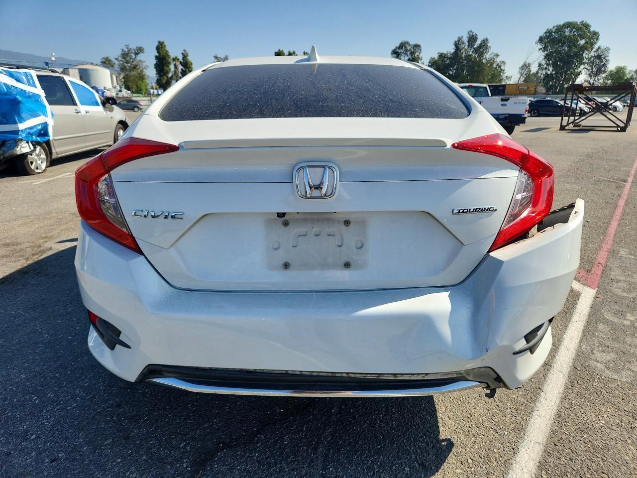 2019 Honda Civic Touring - Image 6