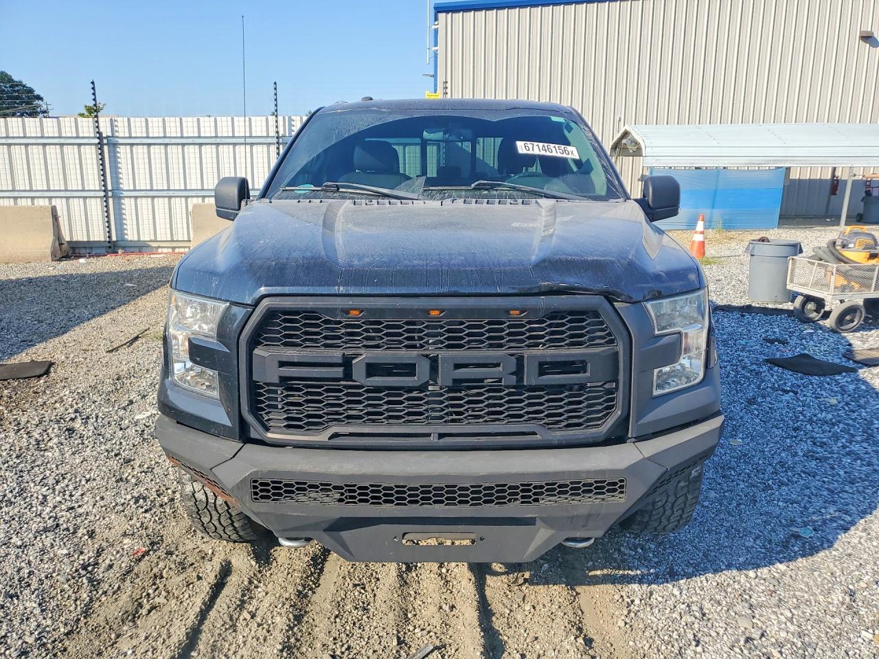 2016 Ford F150 Super Cab - Image 5