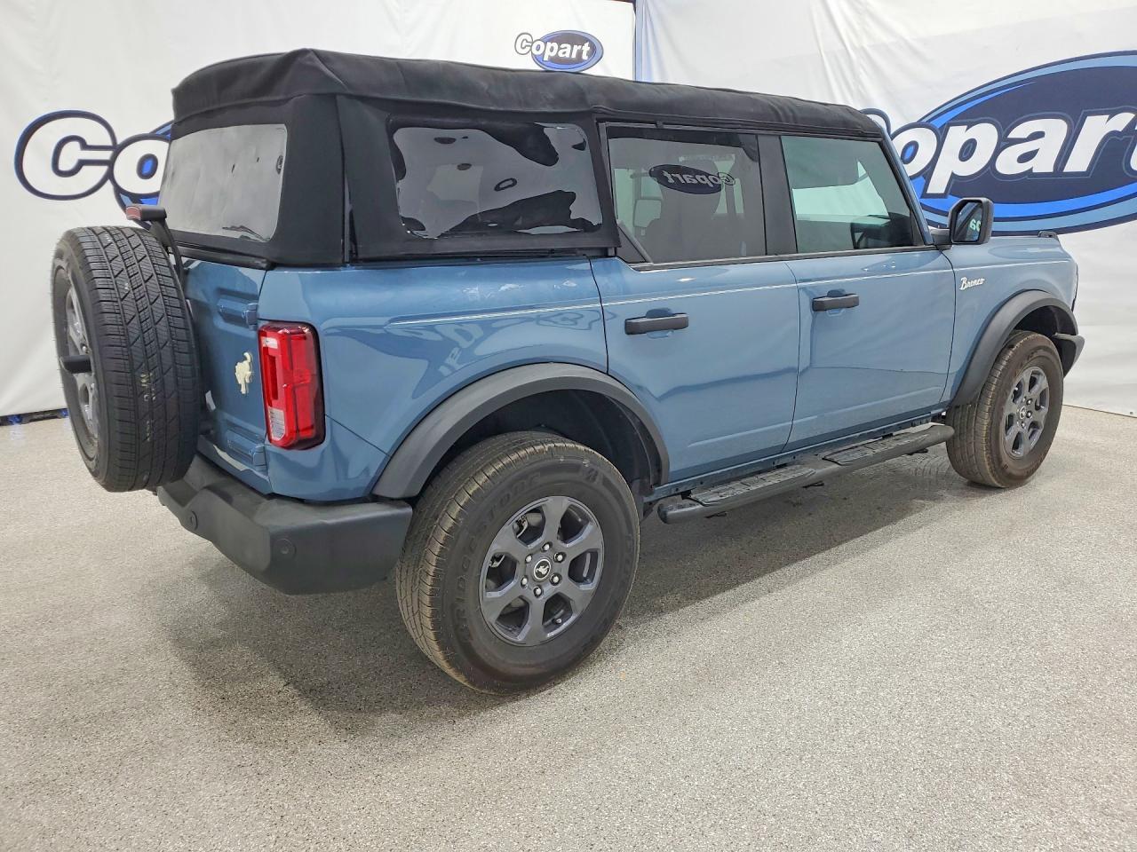 2024 Ford Bronco Big Bend - Image 3
