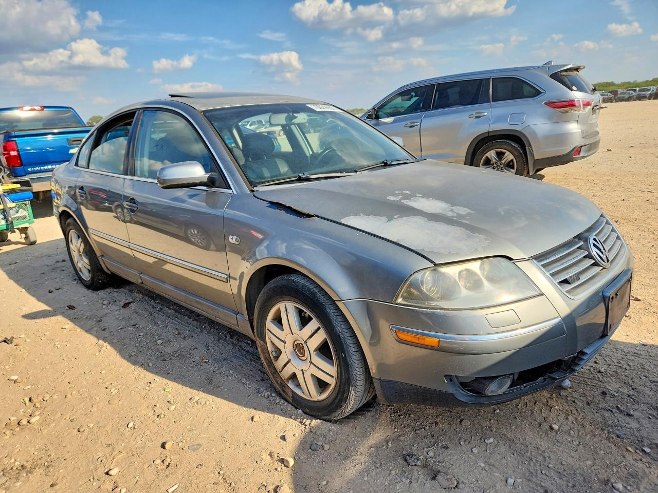 2003 Volkswagen Passat W8 4Motion - Image 4