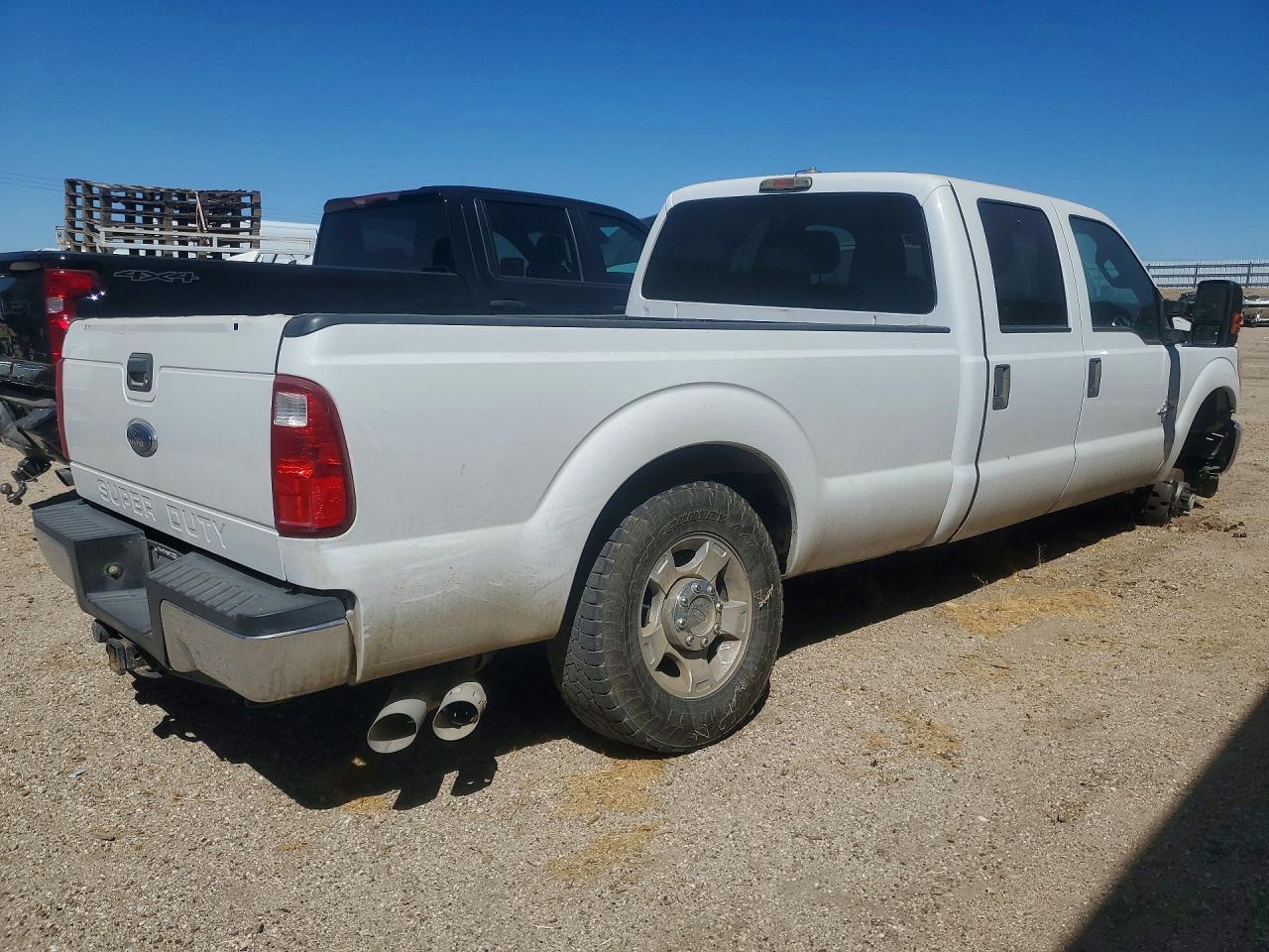 2016 Ford F250 Super Duty - Фото 3