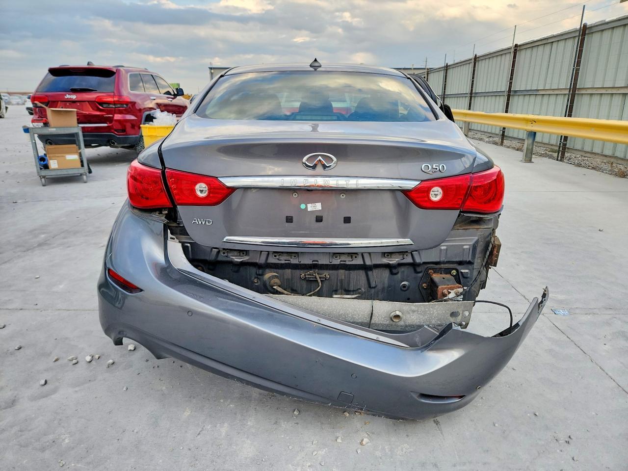 2017 Infiniti Q50 3.0T Premium - Фото 6