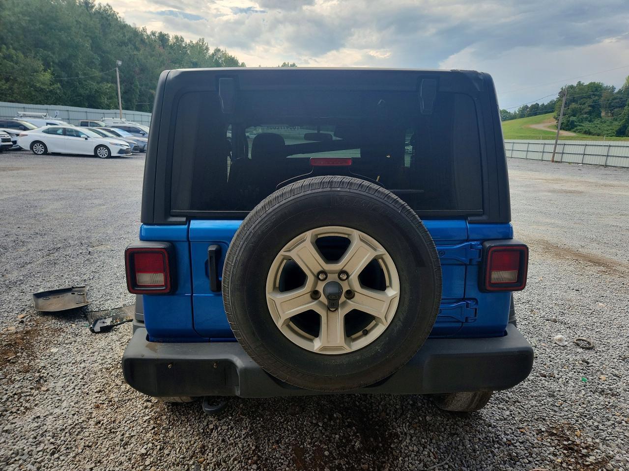 2021 Jeep Wrangler Sport - Фото 6