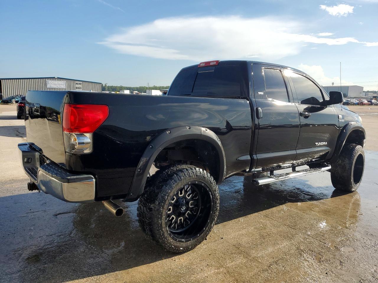 2007 Toyota Tundra Double Cab Sr5 - Image 3