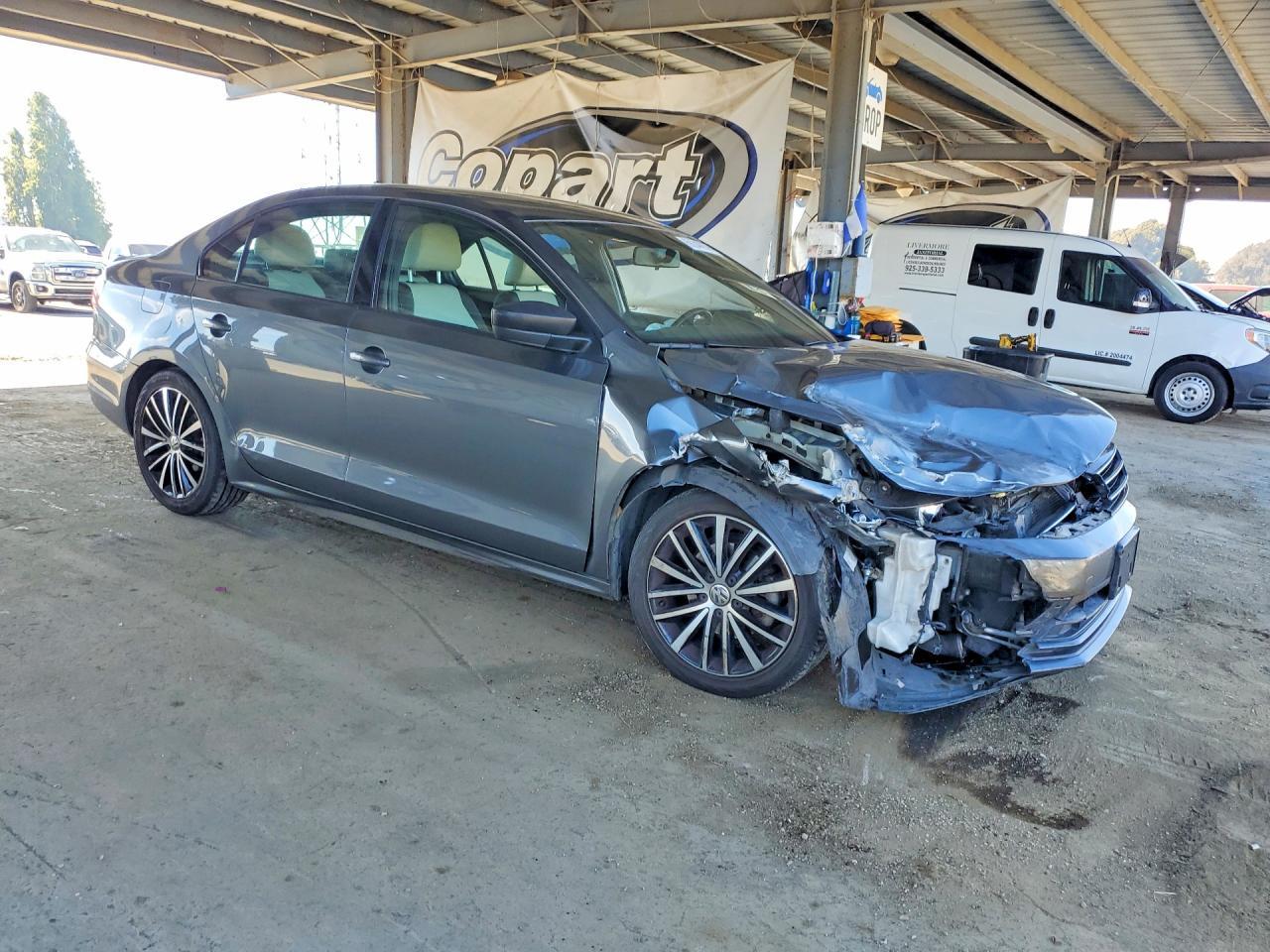 2016 Volkswagen Jetta Sport - Фото 4