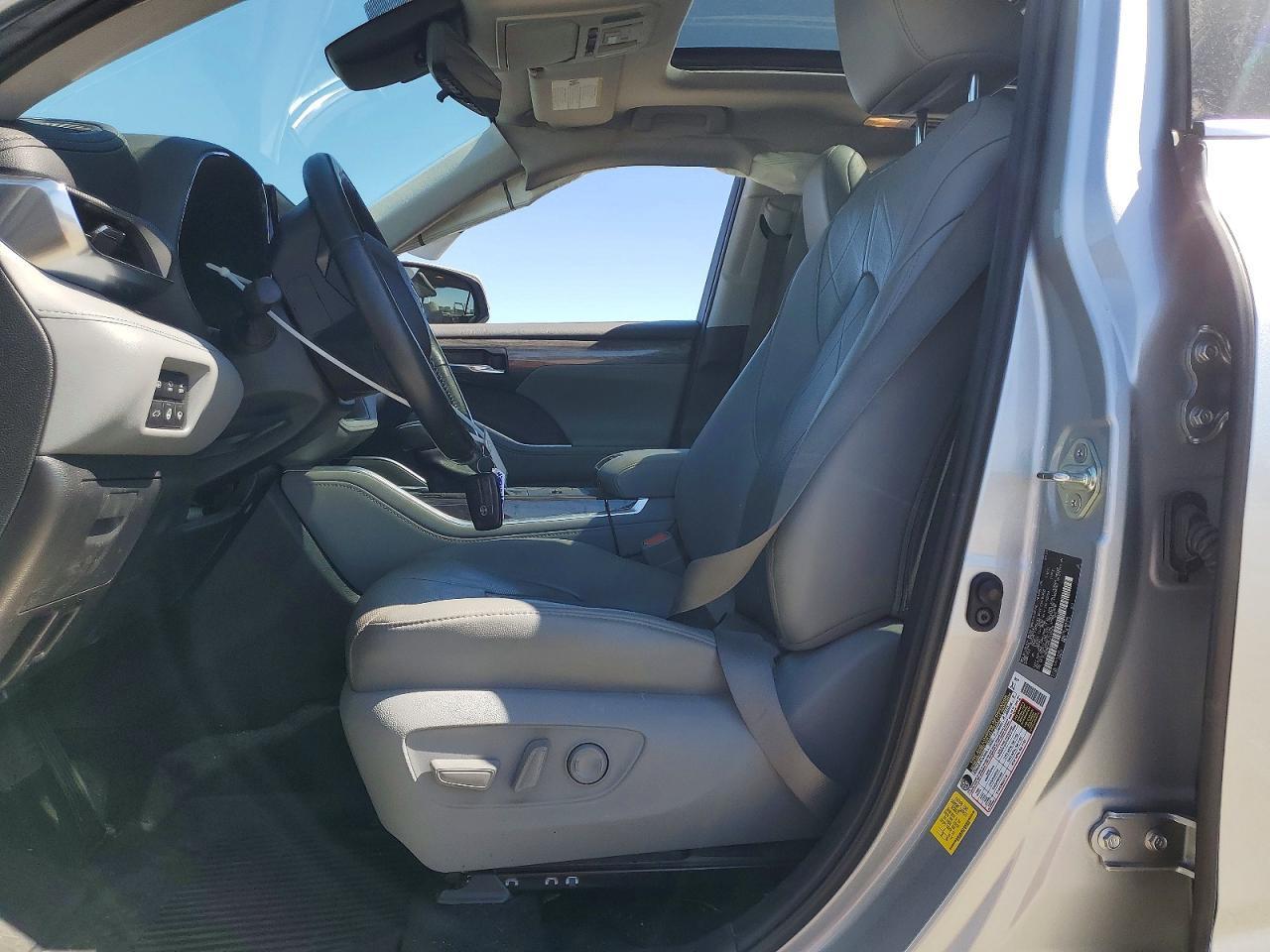 2020 Toyota Highlander Hybrid Platinum - Фото 7