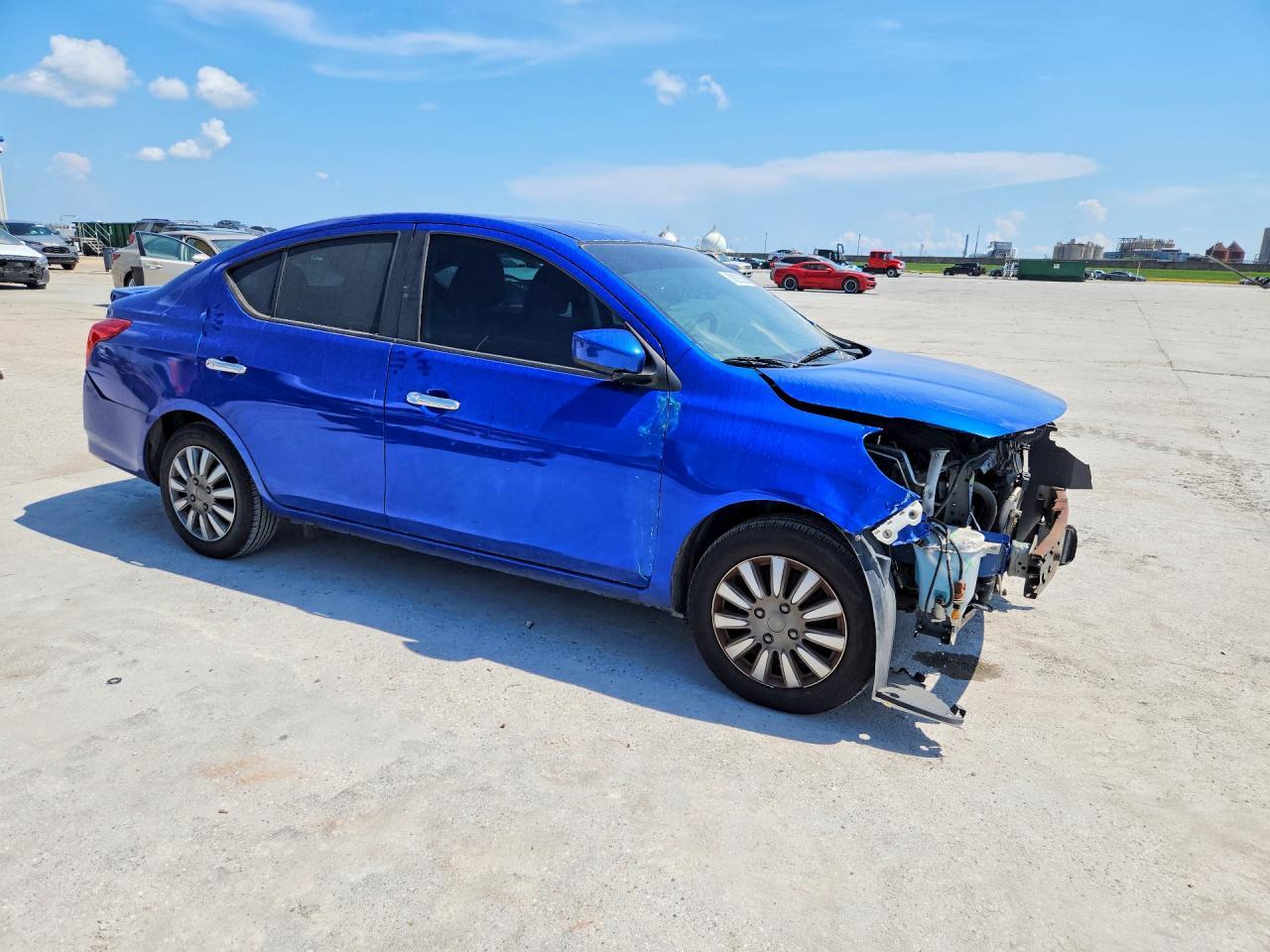 2017 Nissan Versa 1.6 Sv - Фото 4