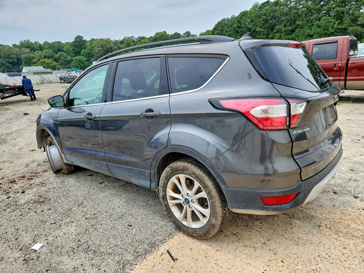 2018 Ford Escape Se - Фото 2