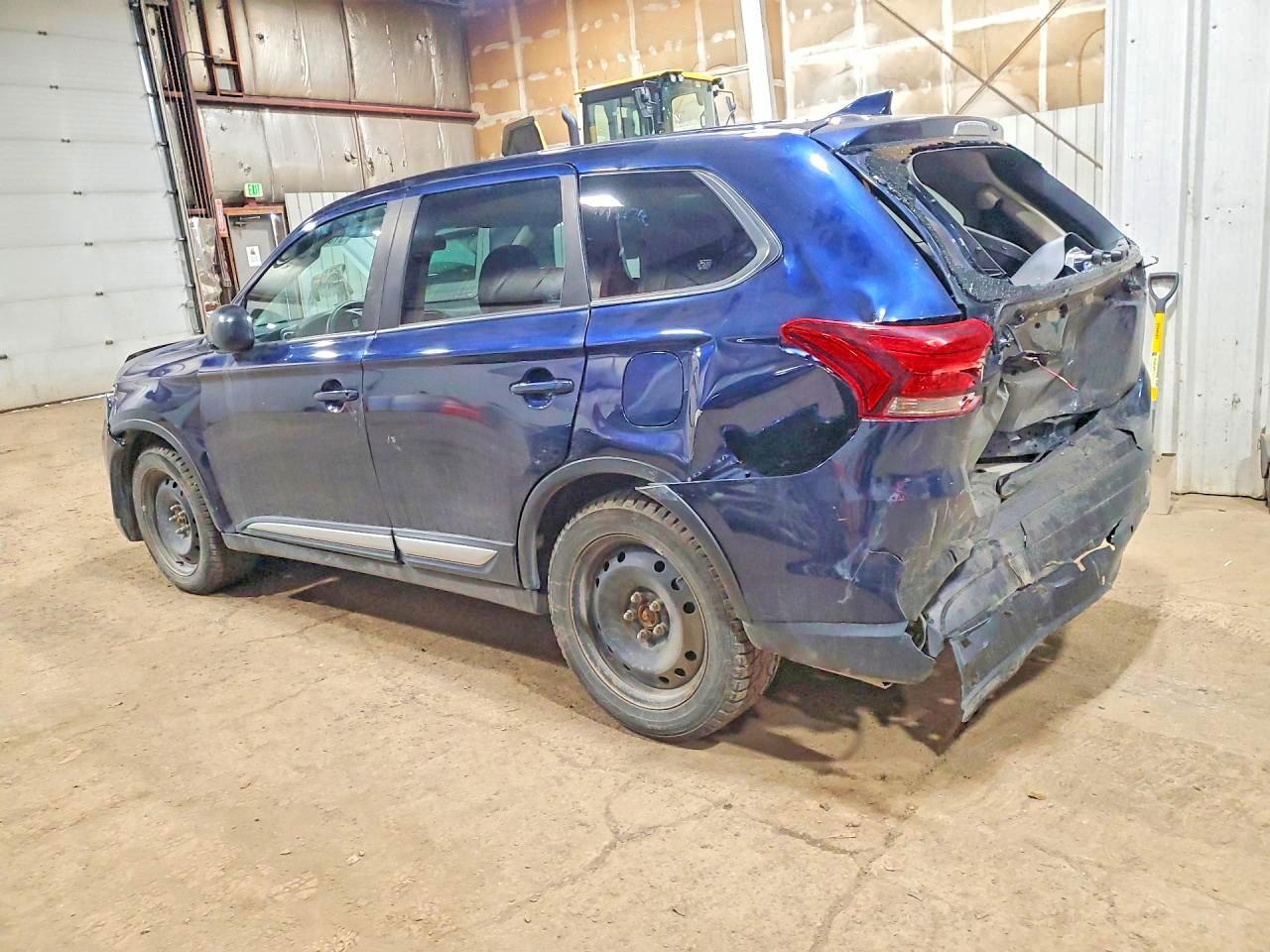 2018 Mitsubishi Outlander Se - Фото 2