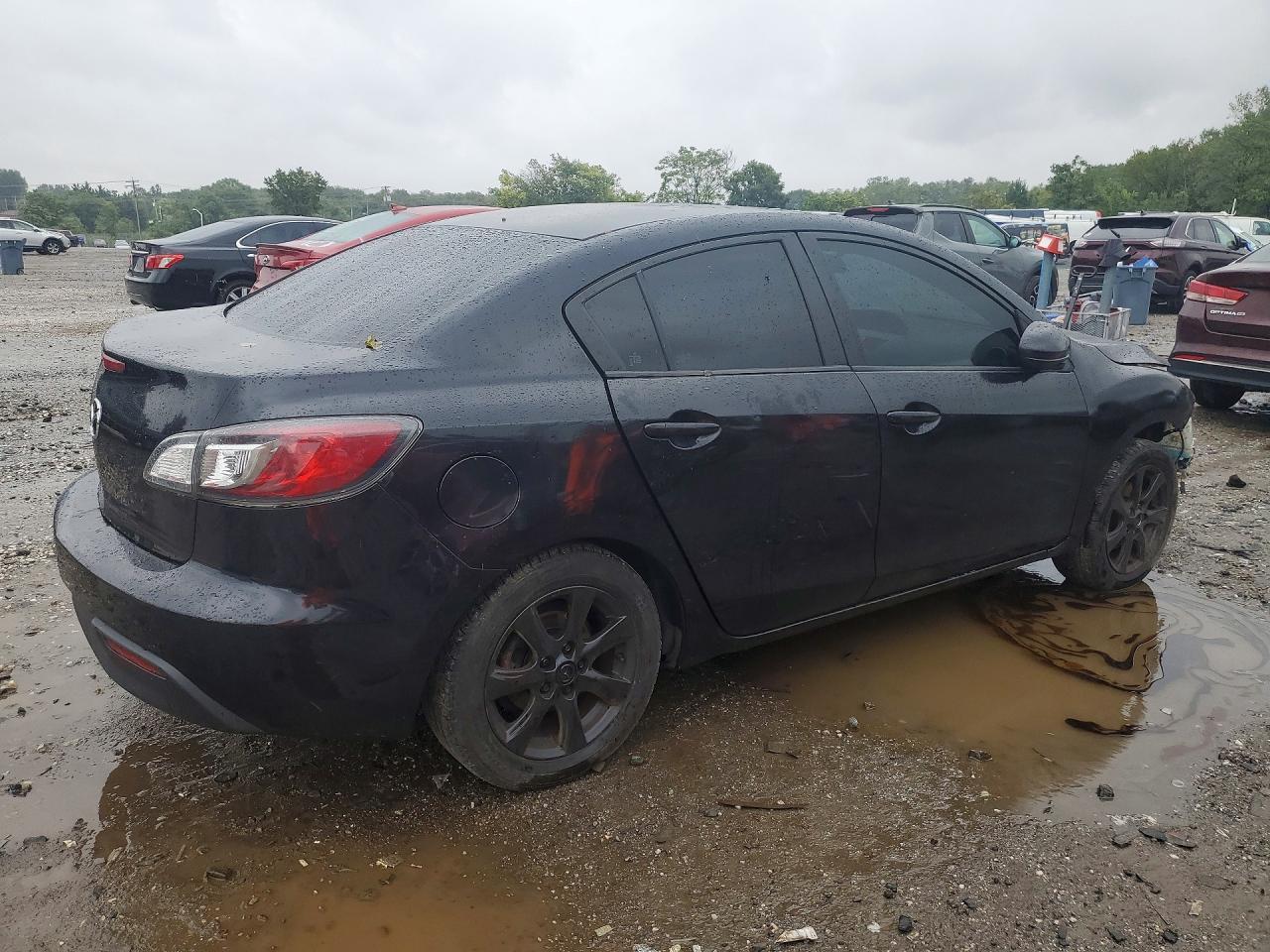 2011 Mazda 3 - Фото 3