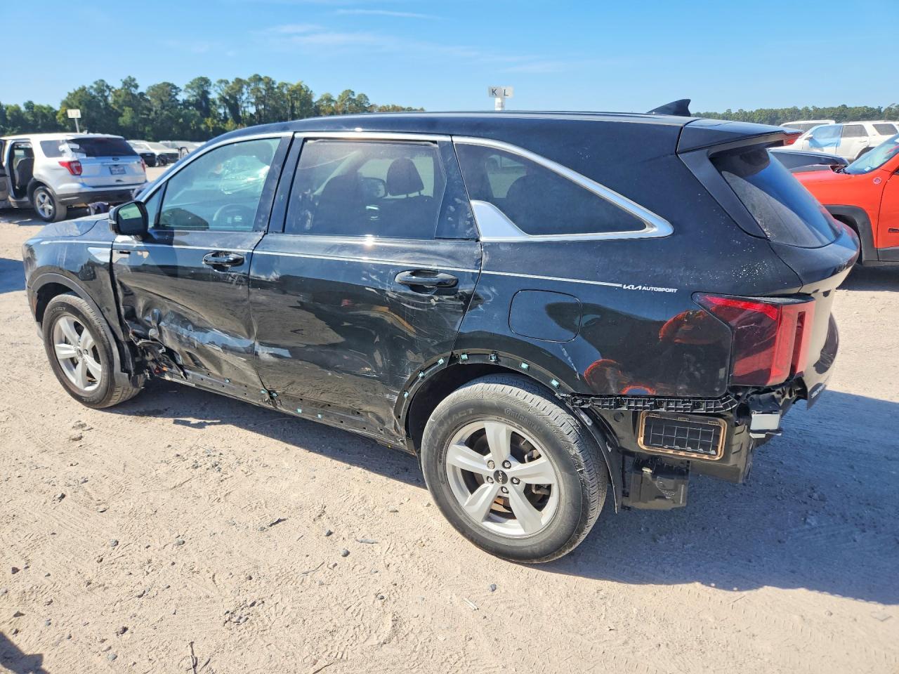 2025 Kia Sorento Lx - Фото 2