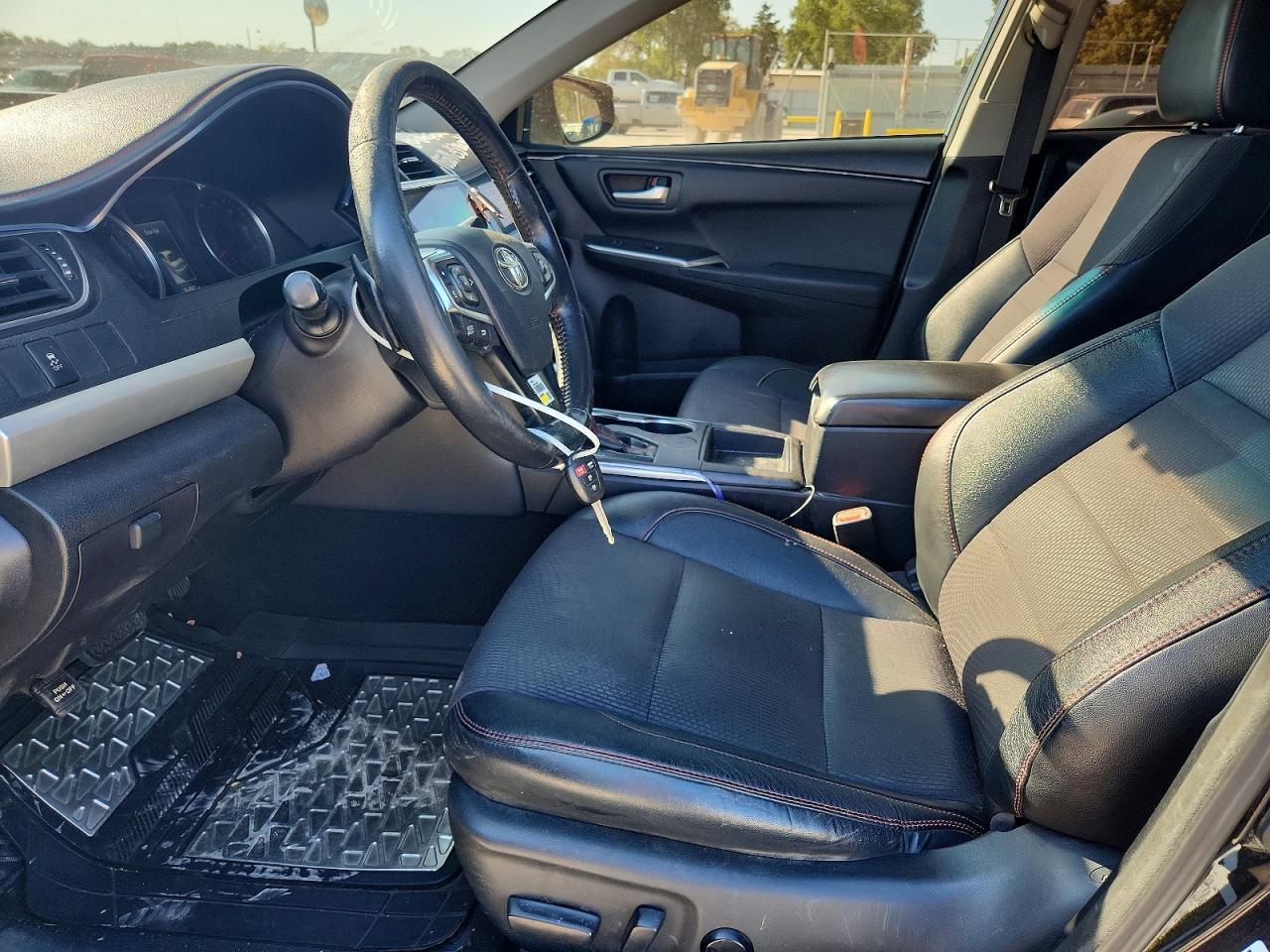 2017 Toyota Camry Se - Фото 7