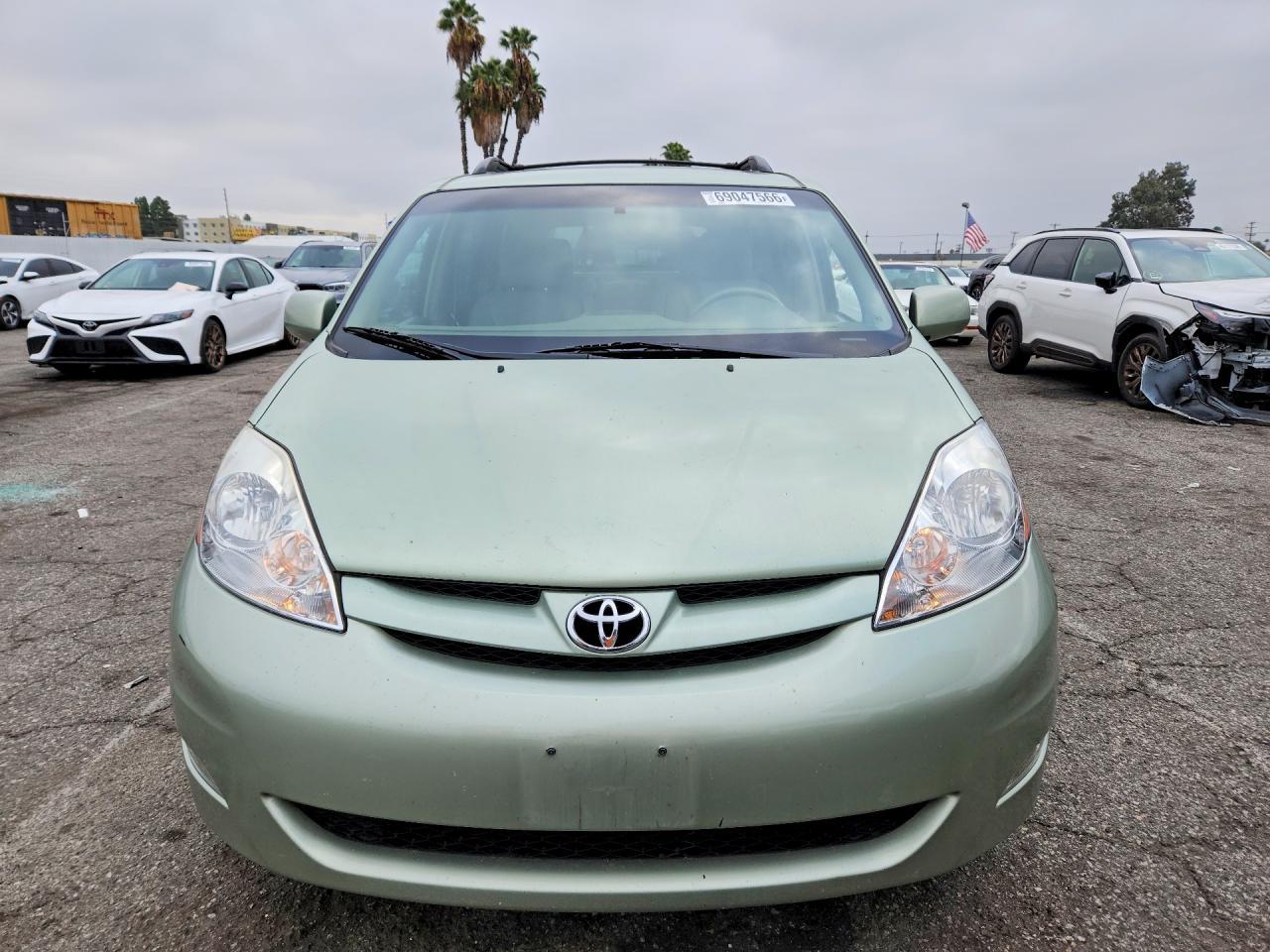2008 Toyota Sienna Xle - Фото 5