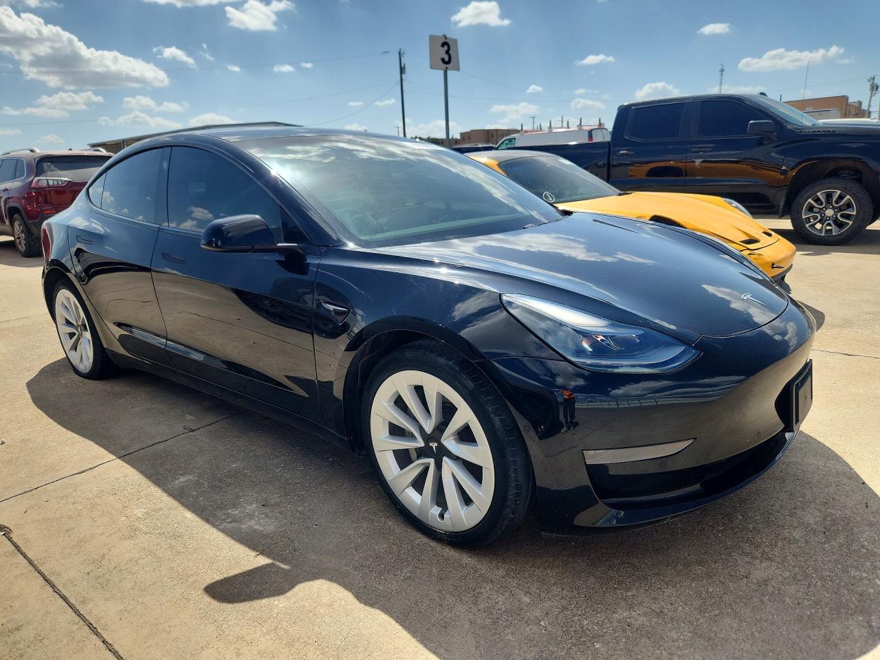2021 Tesla Model 3 - Image 4