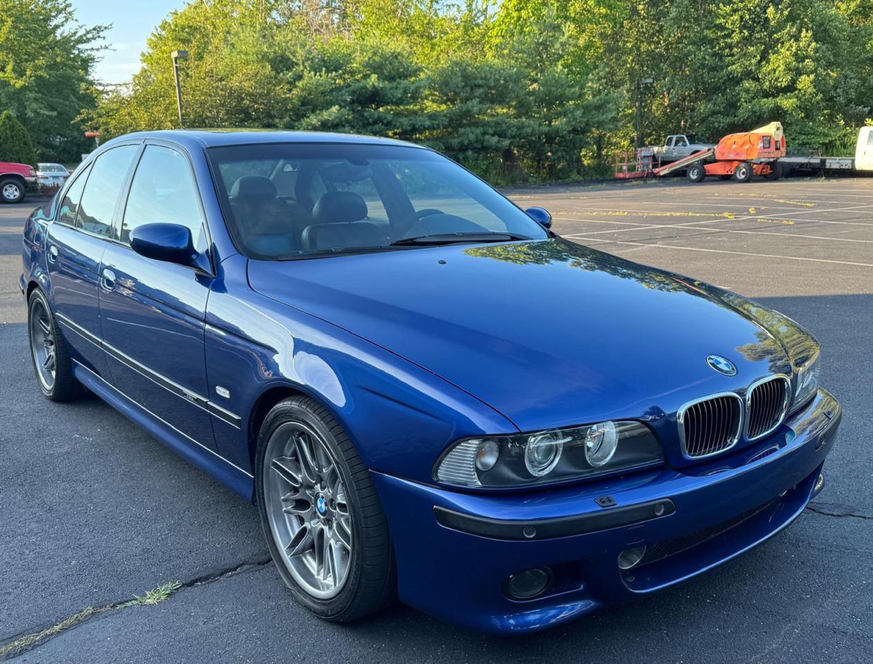 2001 BMW M5