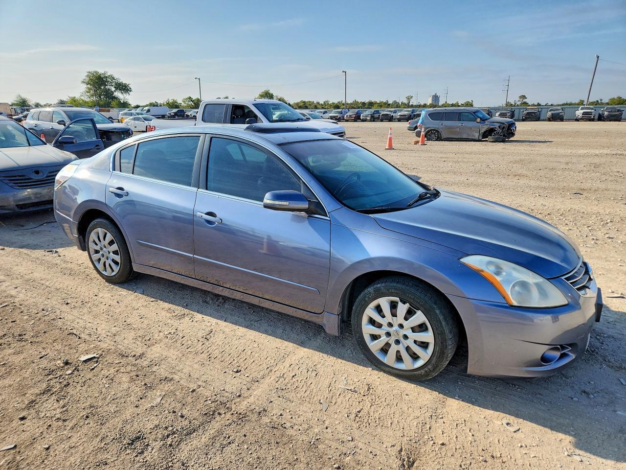2012 Nissan Altima 2.5 - Image 4