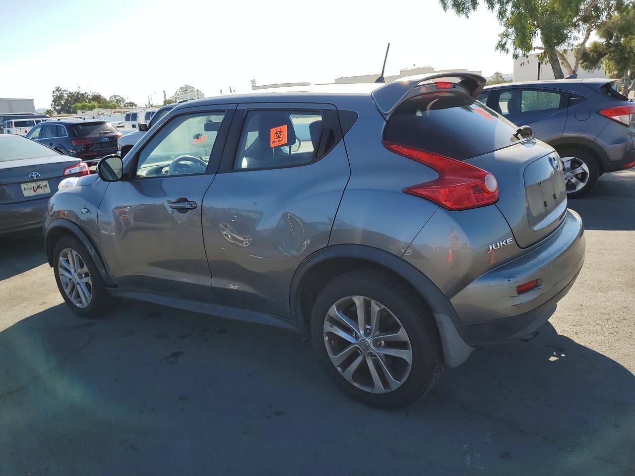 2012 Nissan Juke S - Фото 2