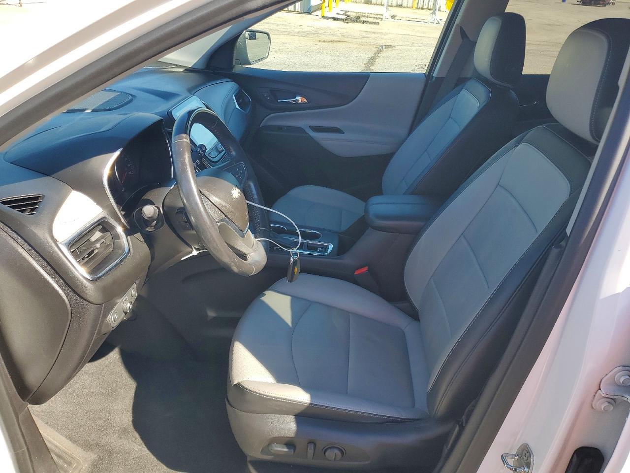 2018 Chevrolet Equinox Premier - Image 7
