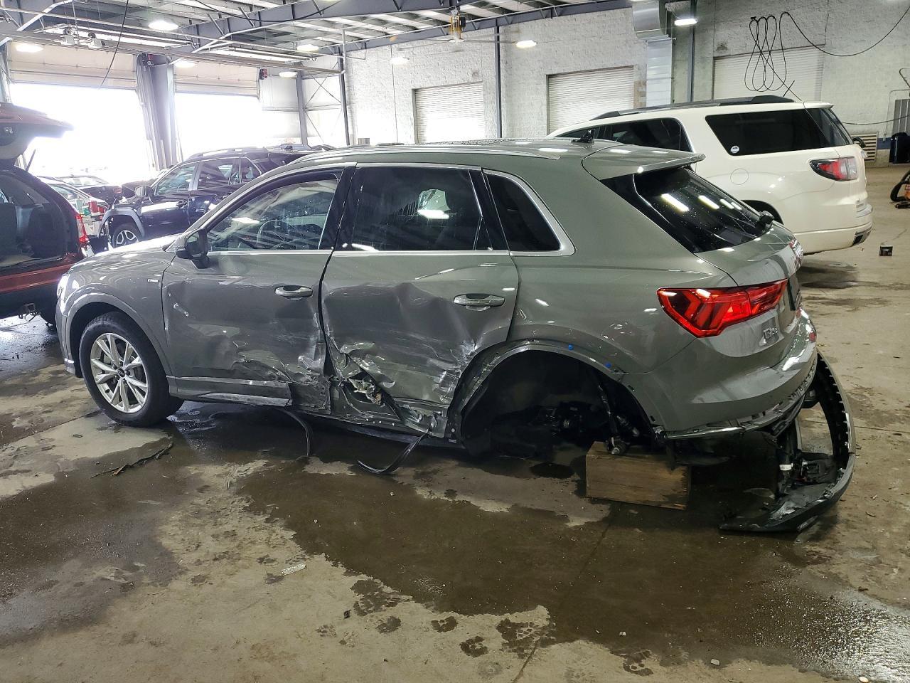 2024 Audi Q3 Premium Plus S Line 45 - Фото 2