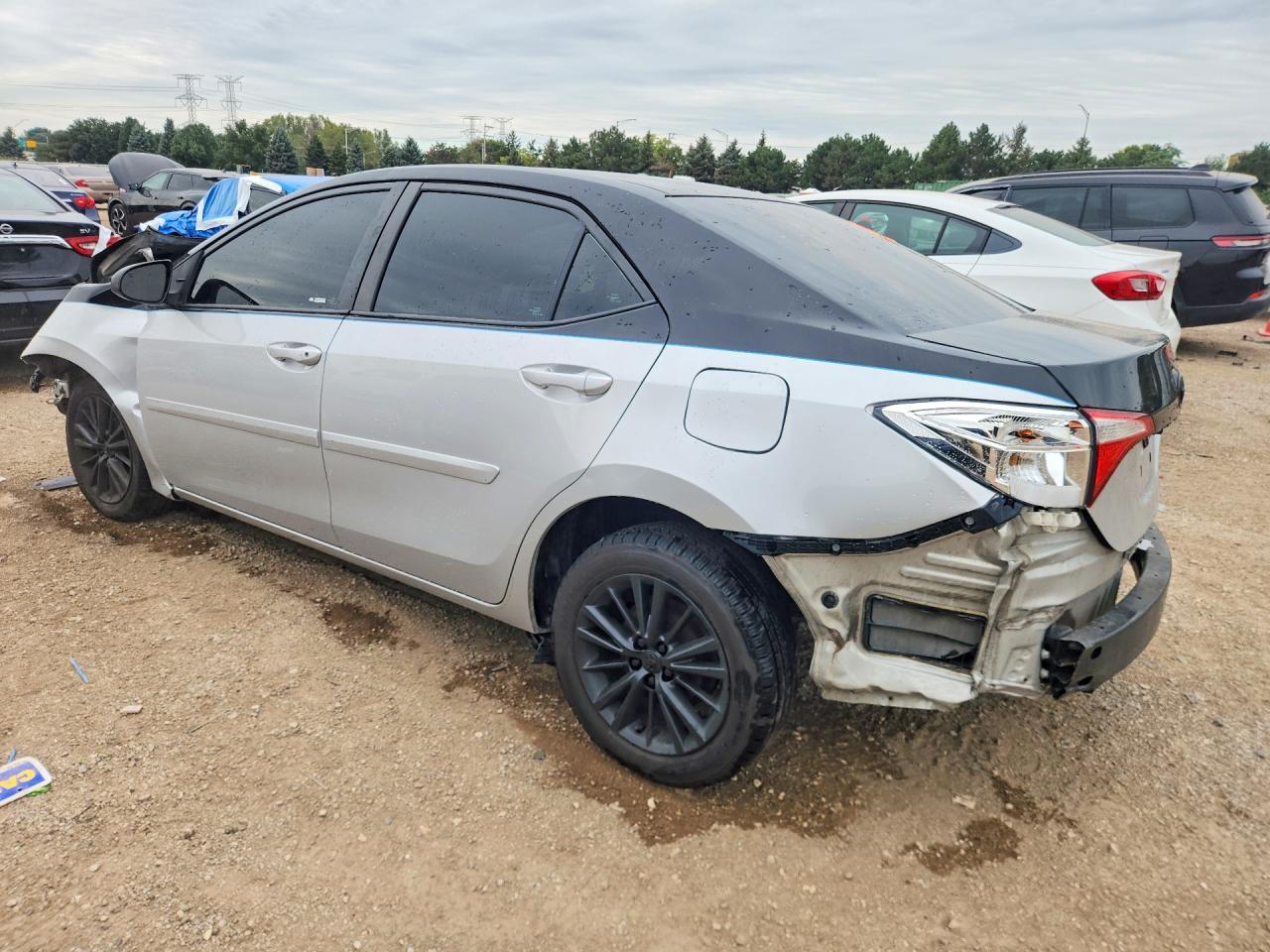 2015 Toyota Corolla Le Plus - Image 2