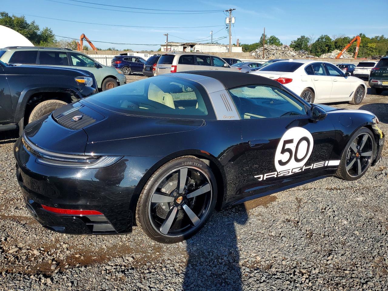 2021 Porsche 911 Targa 4S - Фото 3