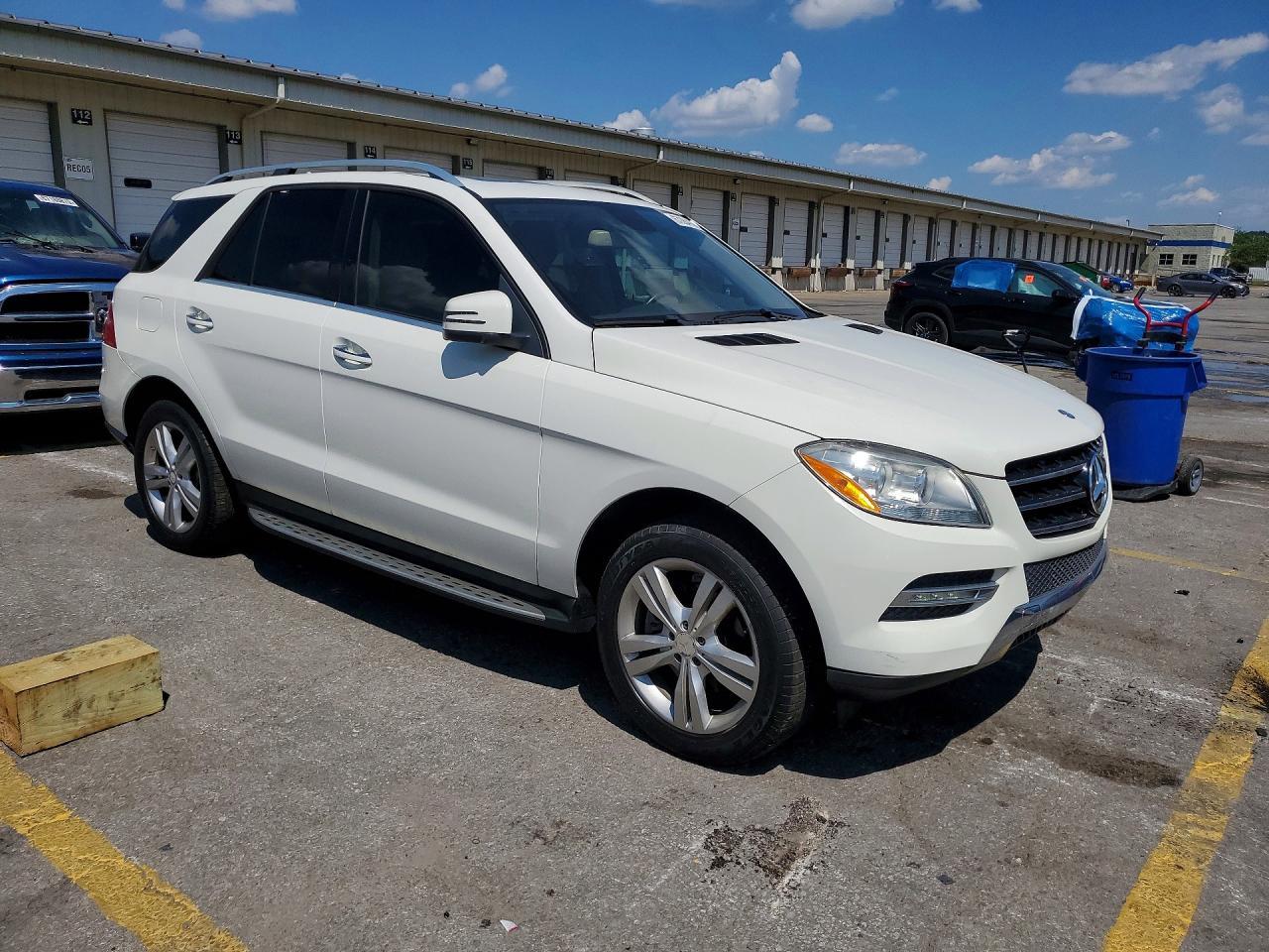 2013 Mercedes-Benz Ml 350 Bluetec - Image 4