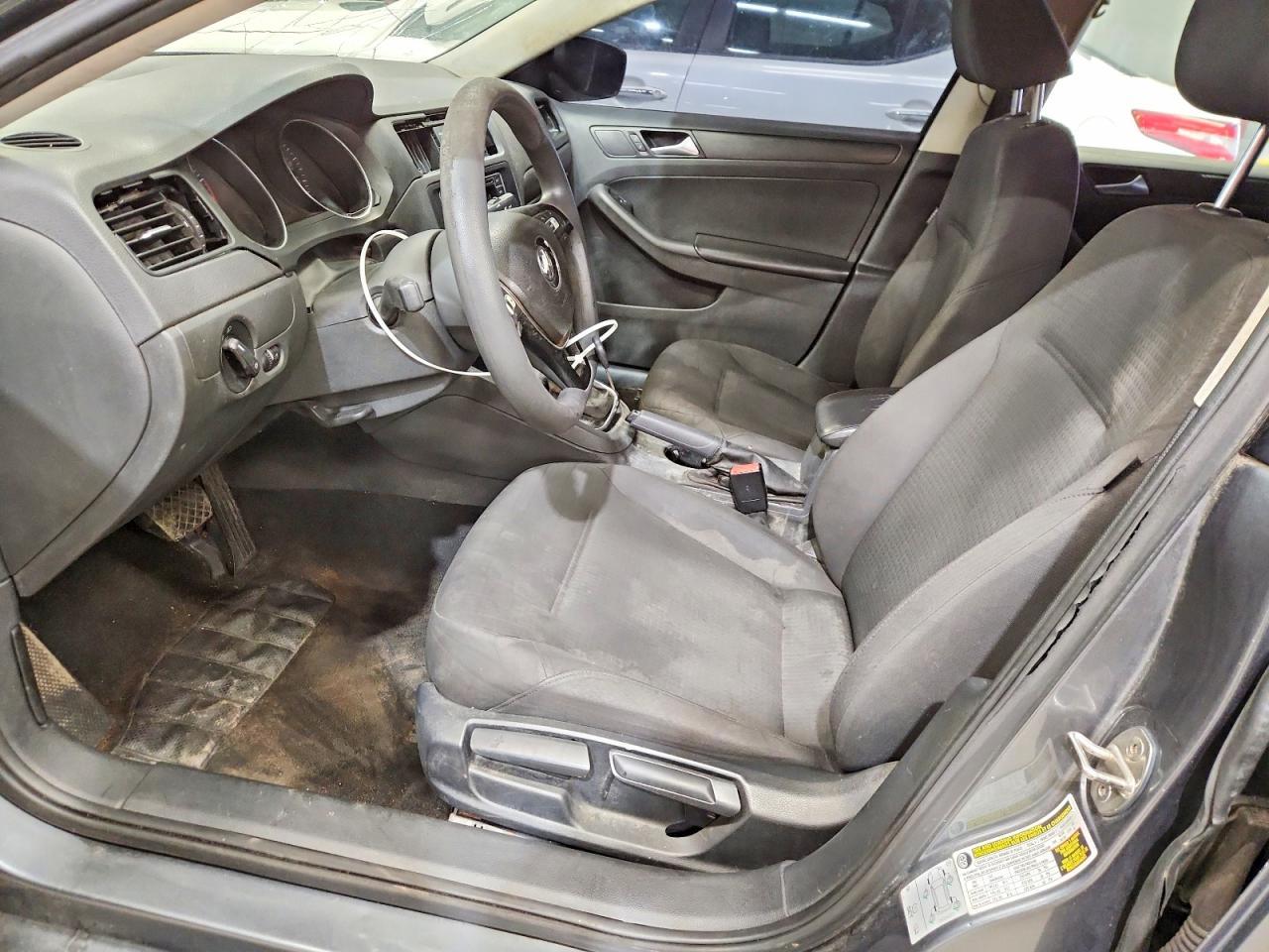2016 Volkswagen Jetta S - Image 7