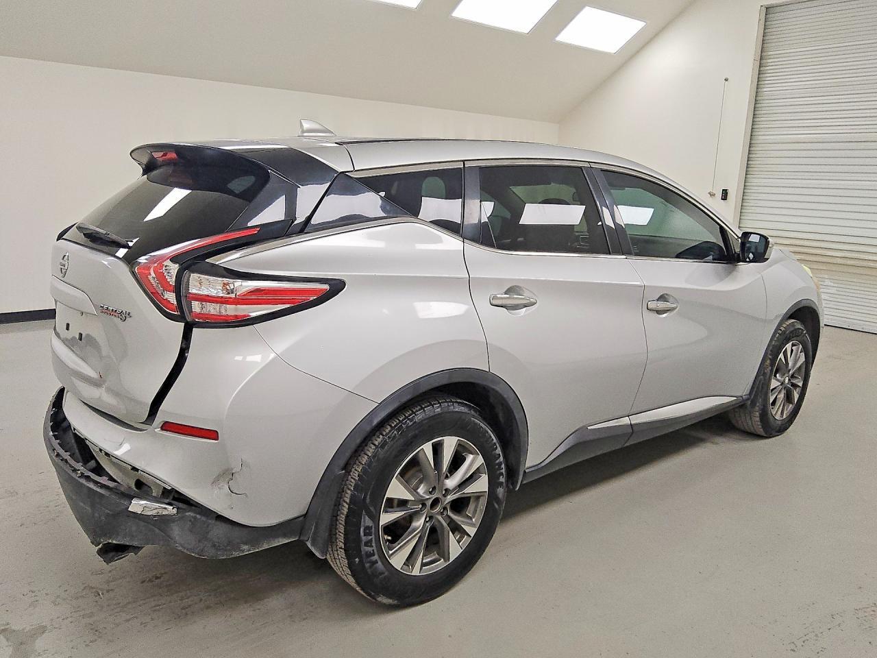 2017 Nissan Murano S - Image 3
