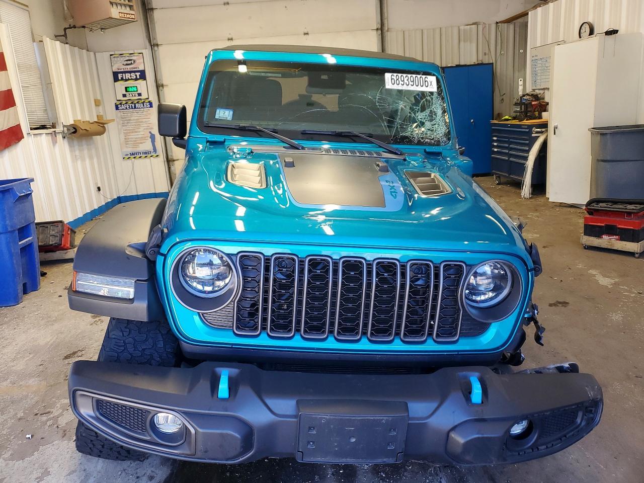 2024 Jeep Wrangler Rubicon 4Xe - Фото 5