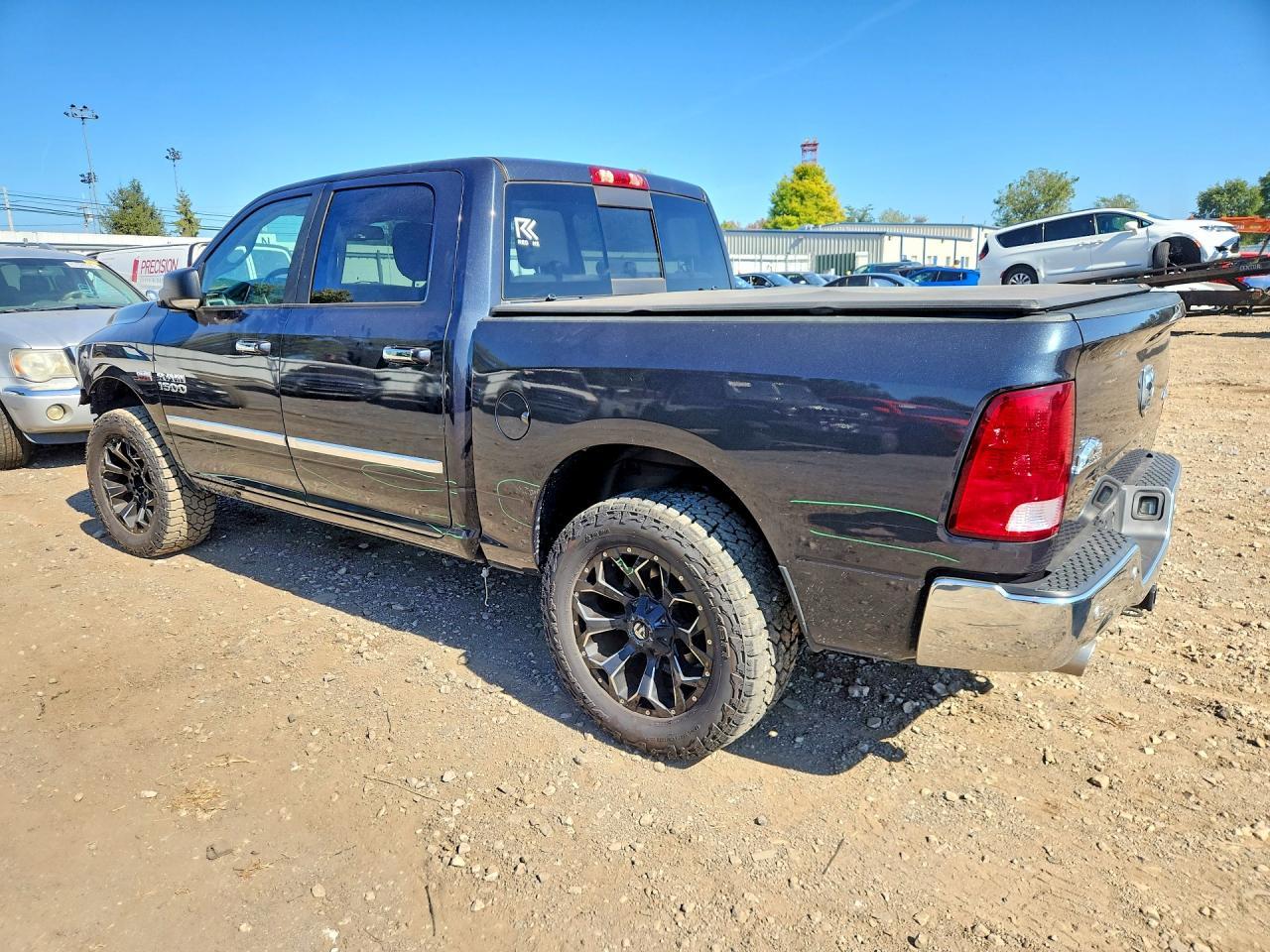 2017 Ram 1500 Slt - Image 2