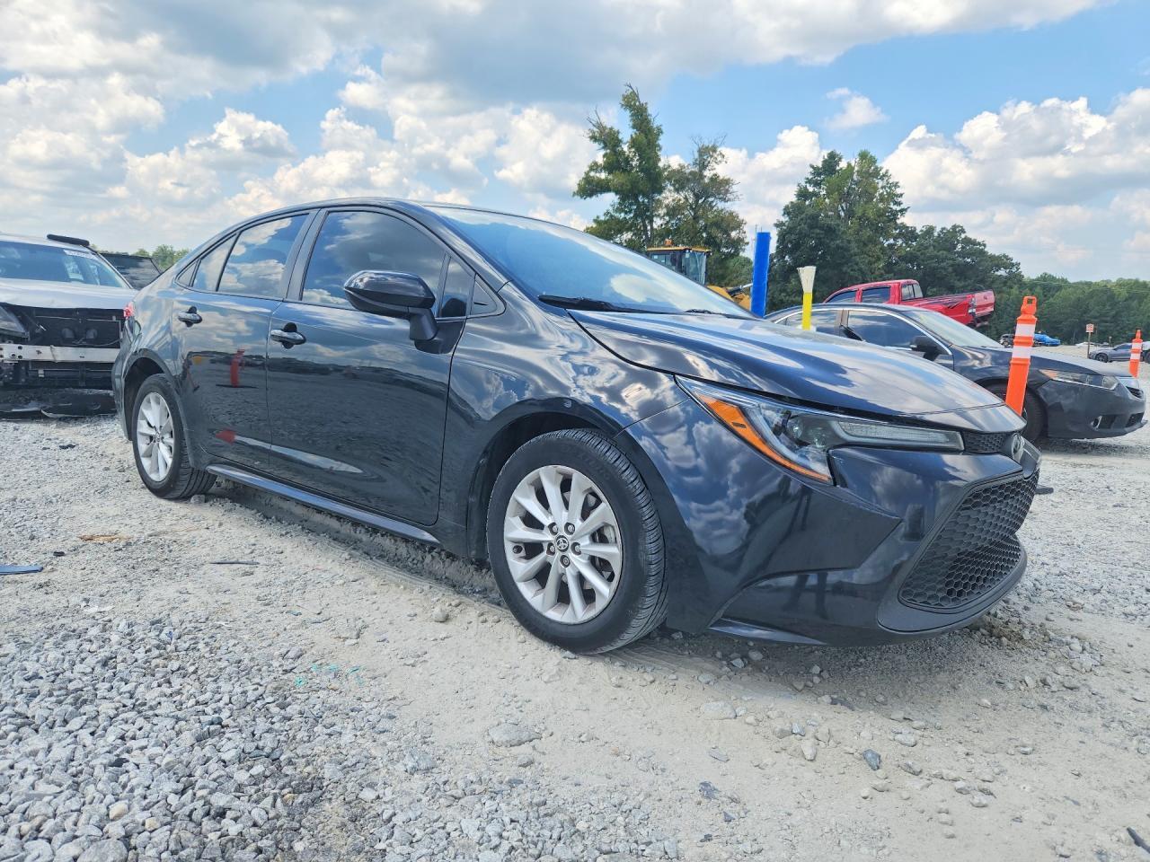 2021 Toyota Corolla Le - Image 4