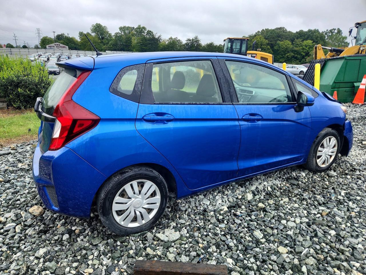 2017 Honda Fit Lx - Image 3