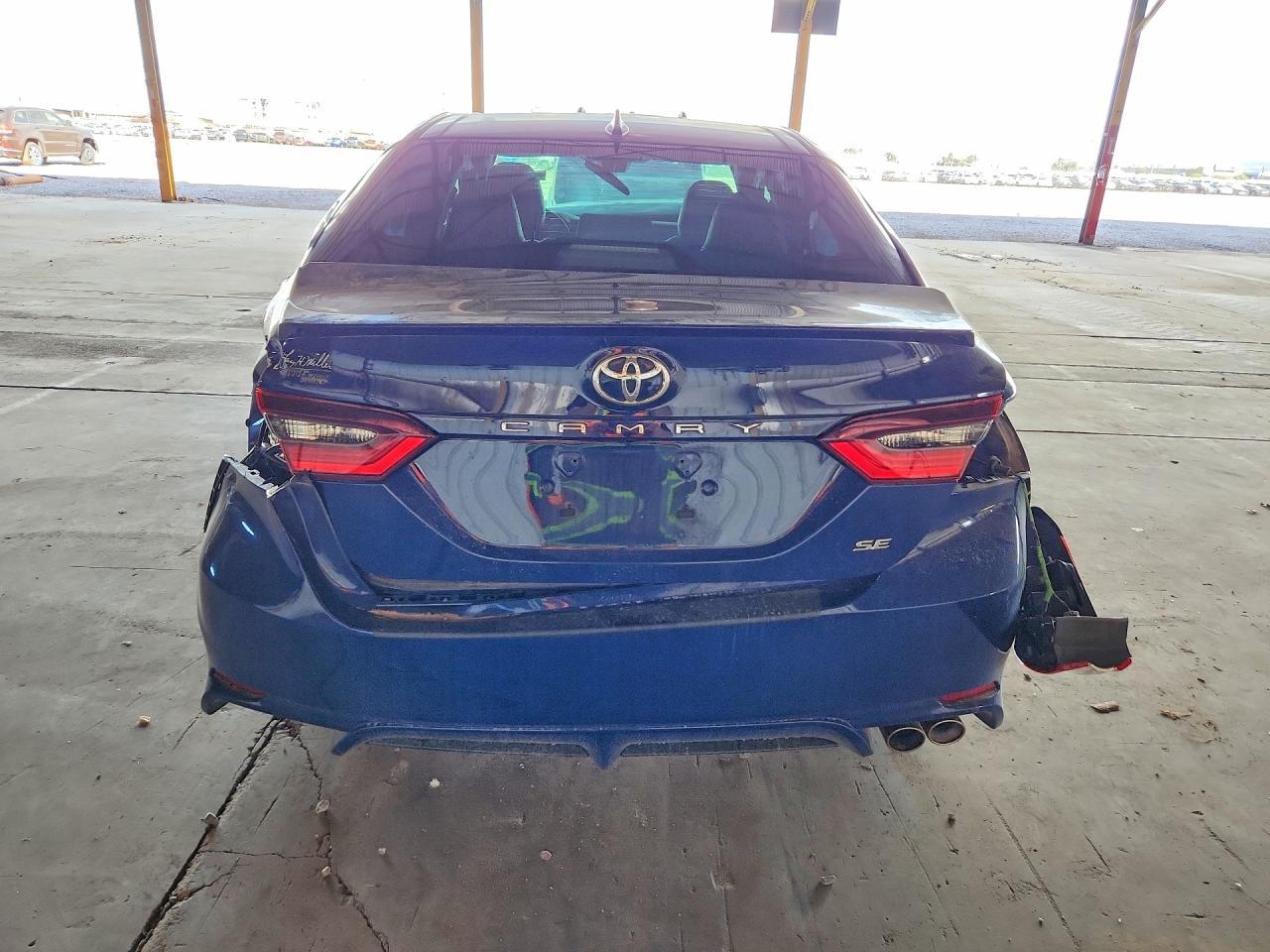 2023 Toyota Camry Se - Image 6