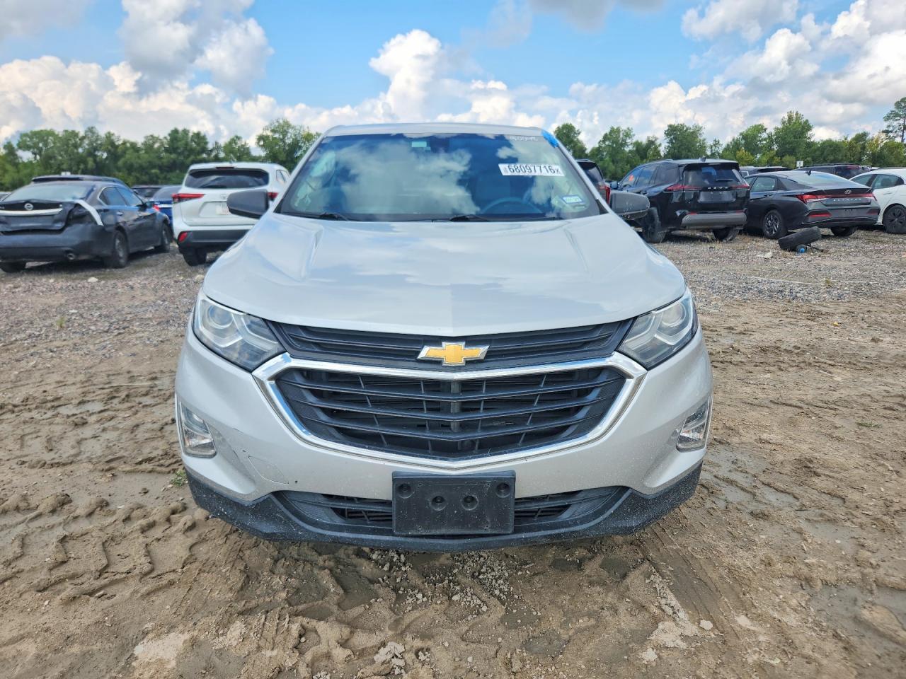 2018 Chevrolet Equinox Ls - Фото 5