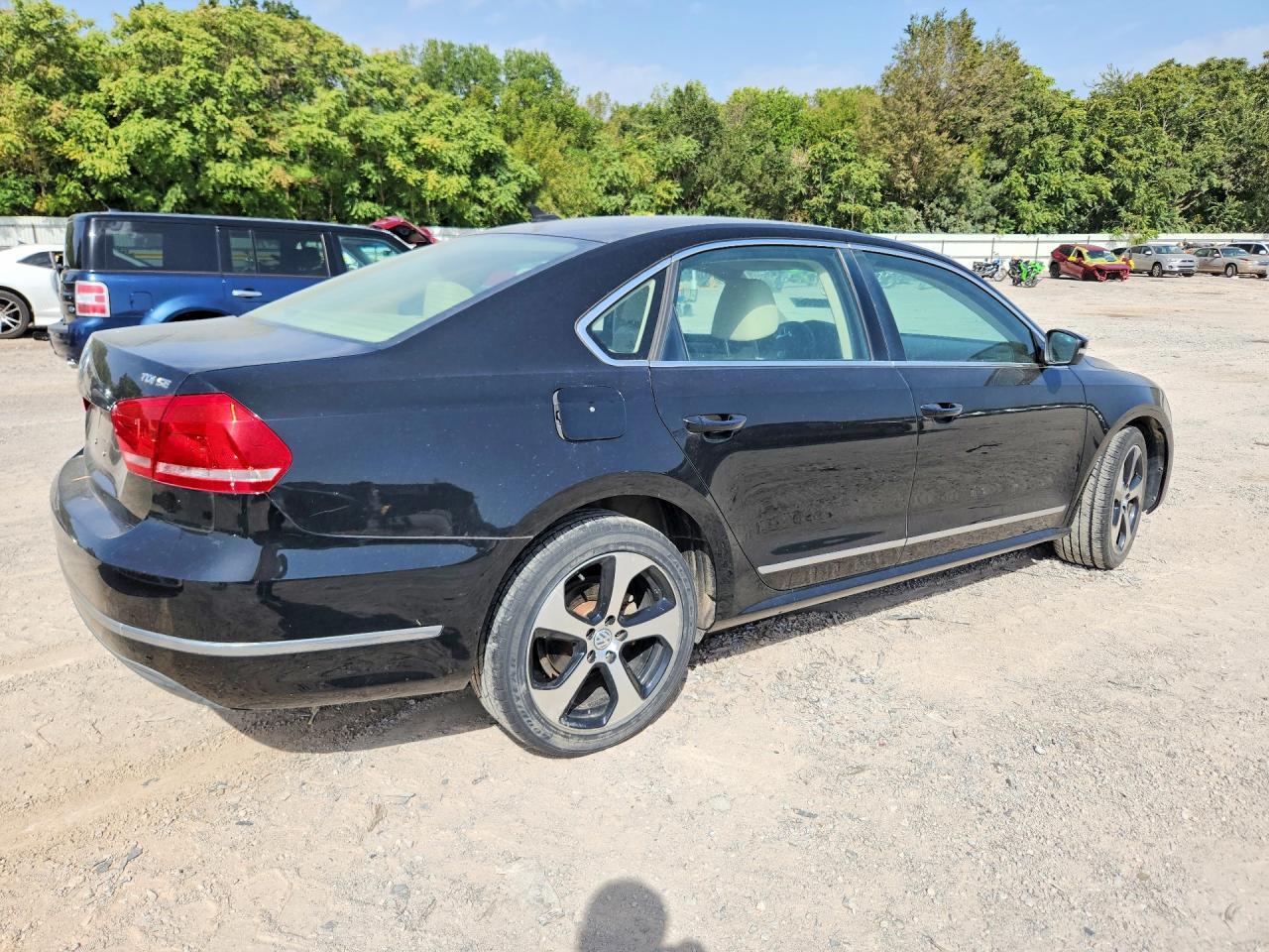 2014 Volkswagen Passat Se - Фото 3