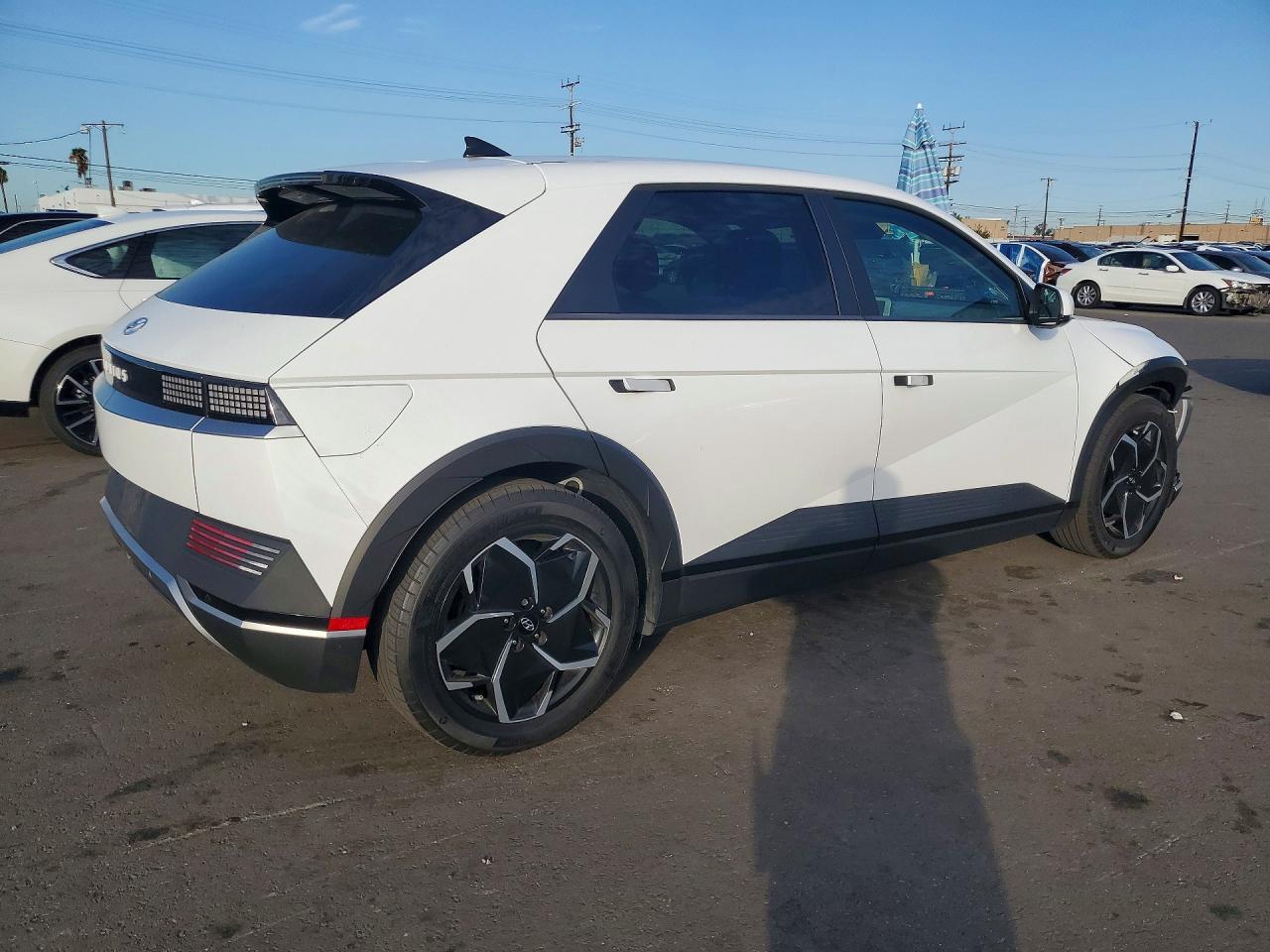 2024 Hyundai Ioniq 5 Se - Фото 3