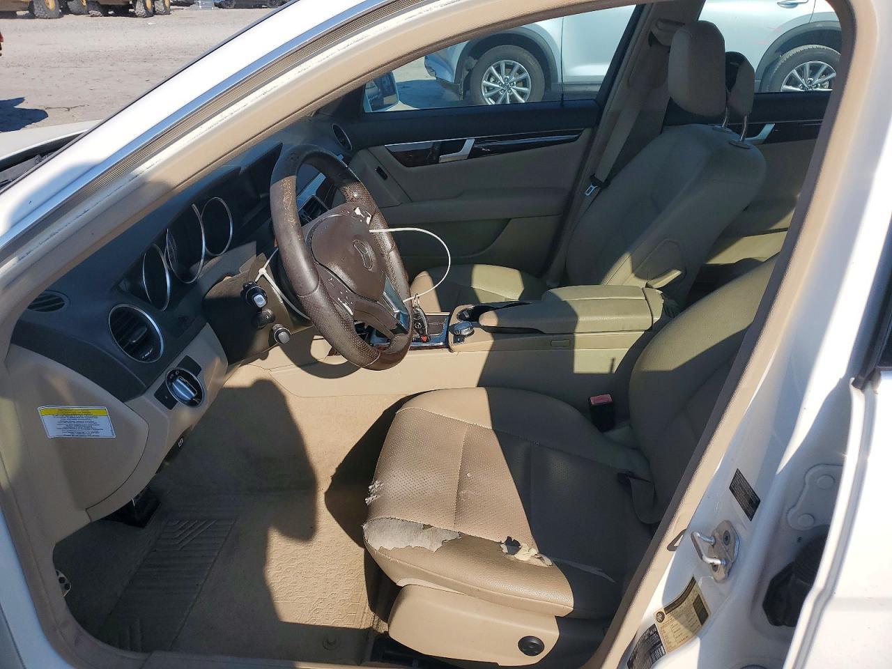 2013 Mercedes-Benz C 250 - Фото 7