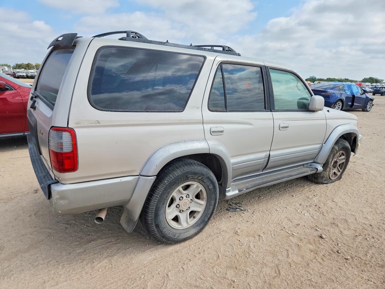 1999 Toyota 4Runner Limited - Фото 3