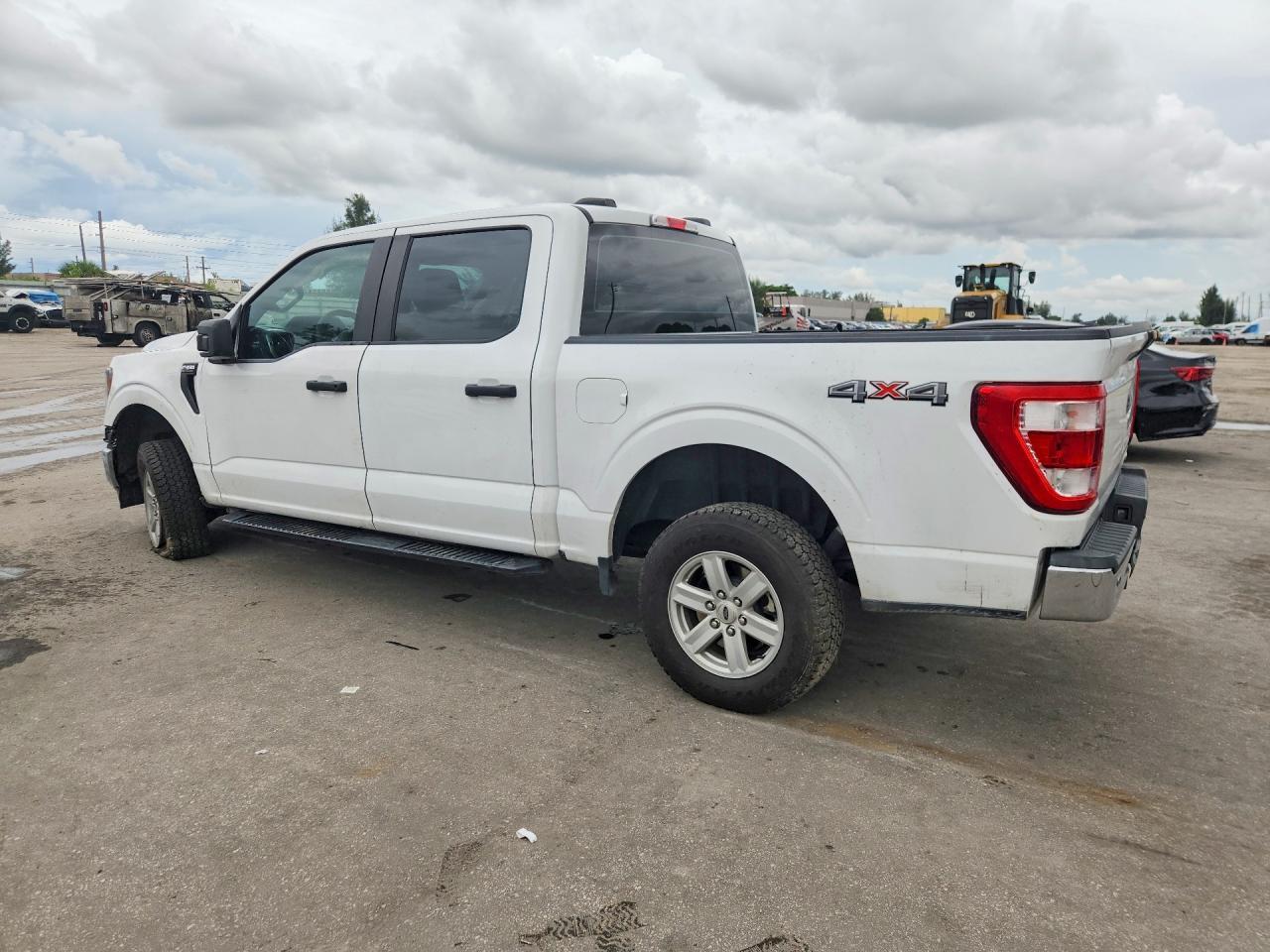 2023 Ford F150 Supercrew - Фото 2