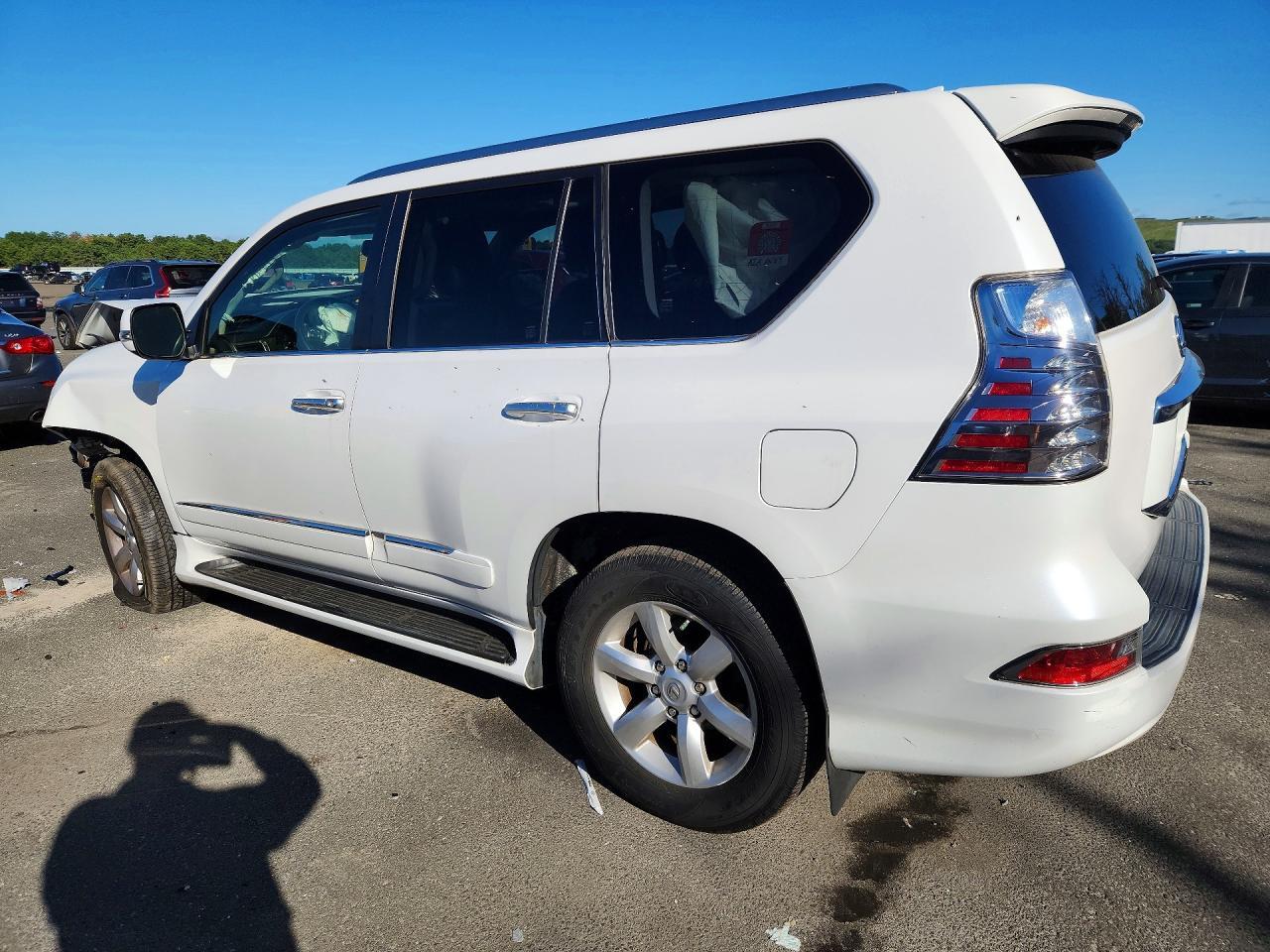 2016 Lexus Gx 460 - Фото 2