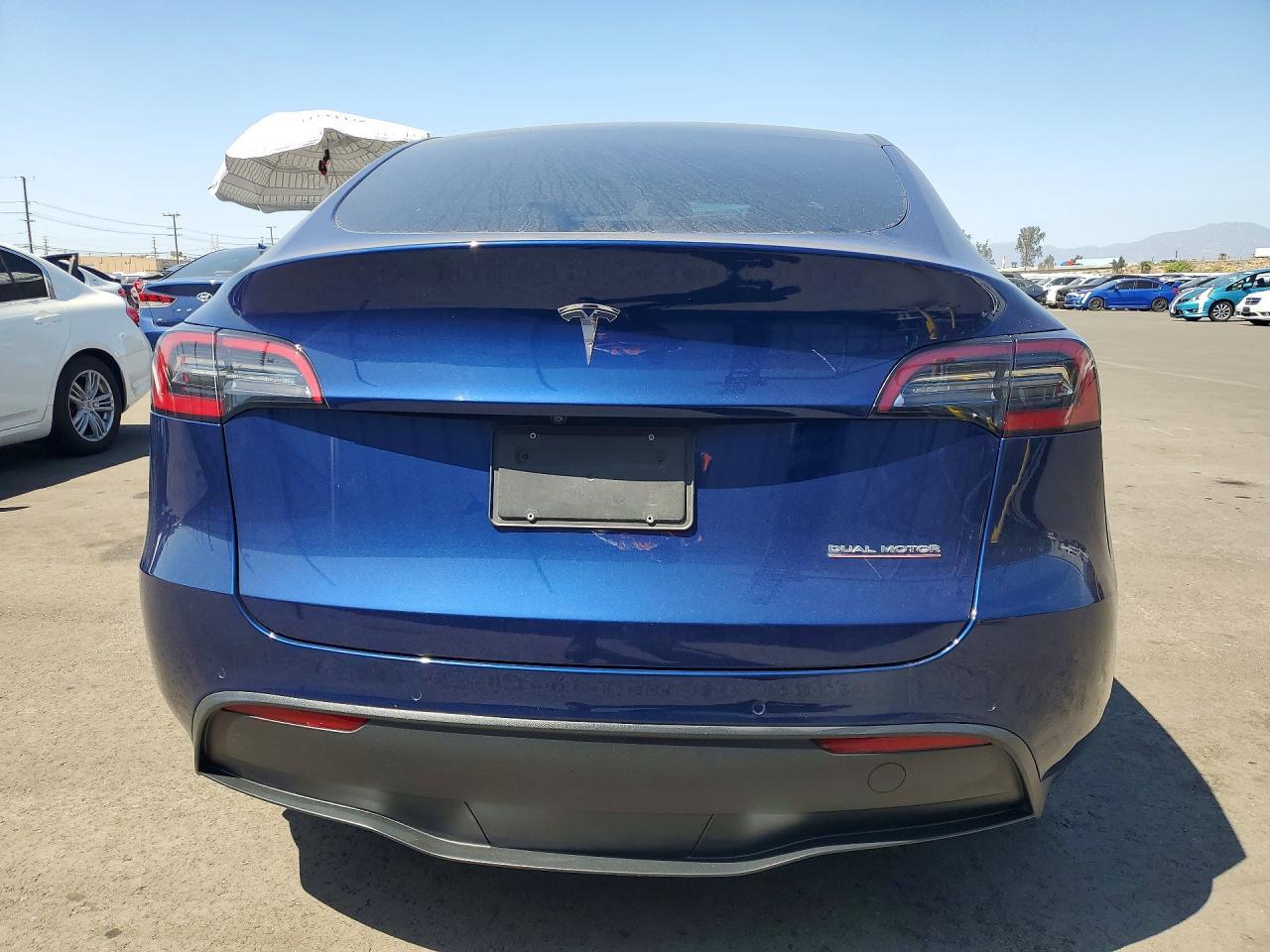 2022 Tesla Model Y - Image 6