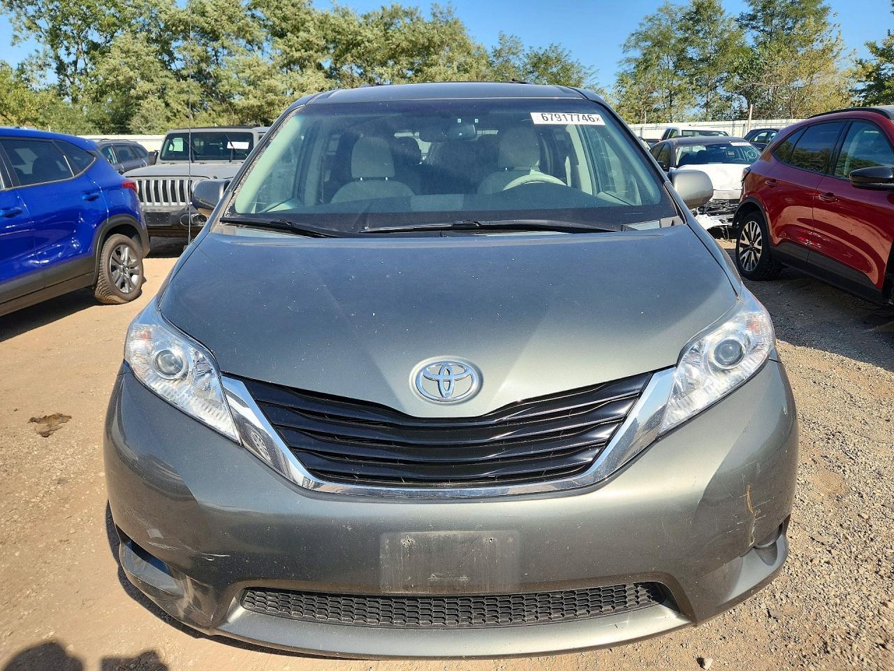 2014 Toyota Sienna Le - Фото 5